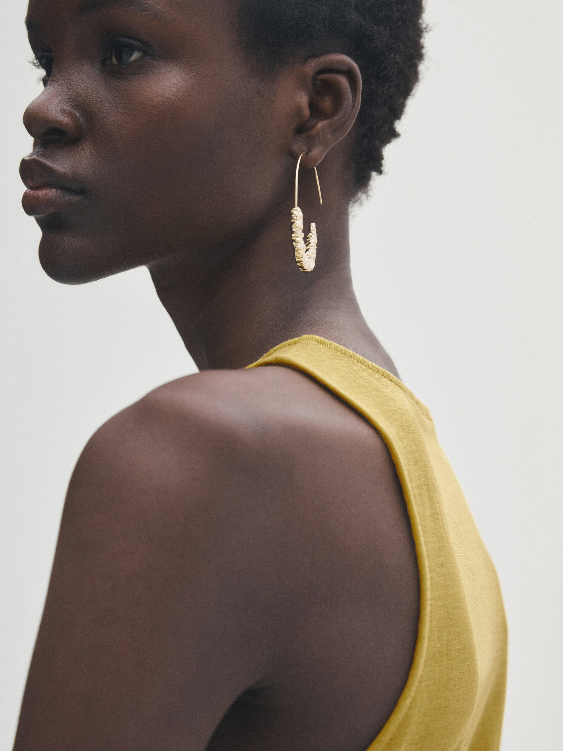 Vestido midi detalle nudo - AMARILLO MOSTAZA