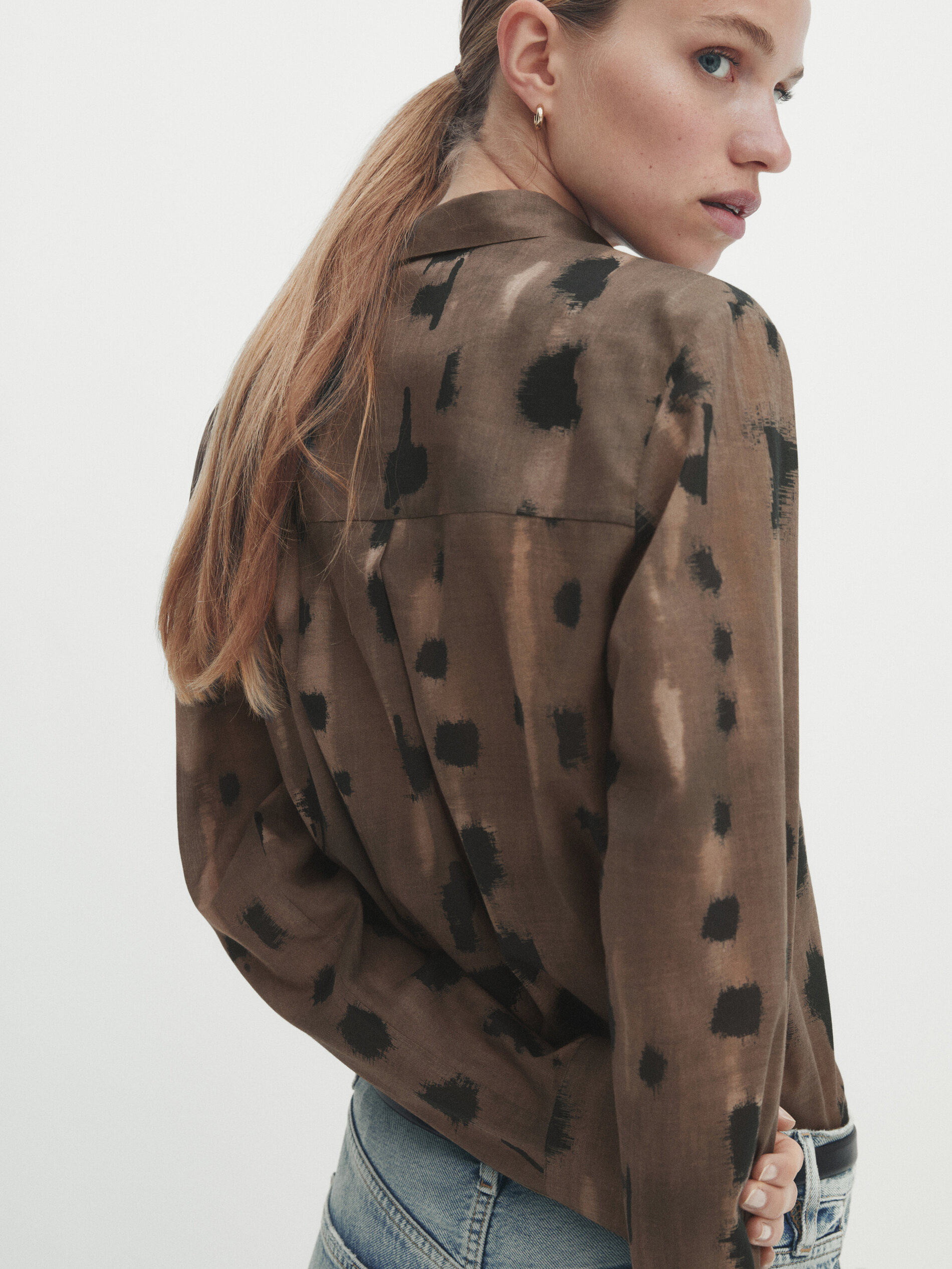 Camisa estampado manchas - MARRÓN