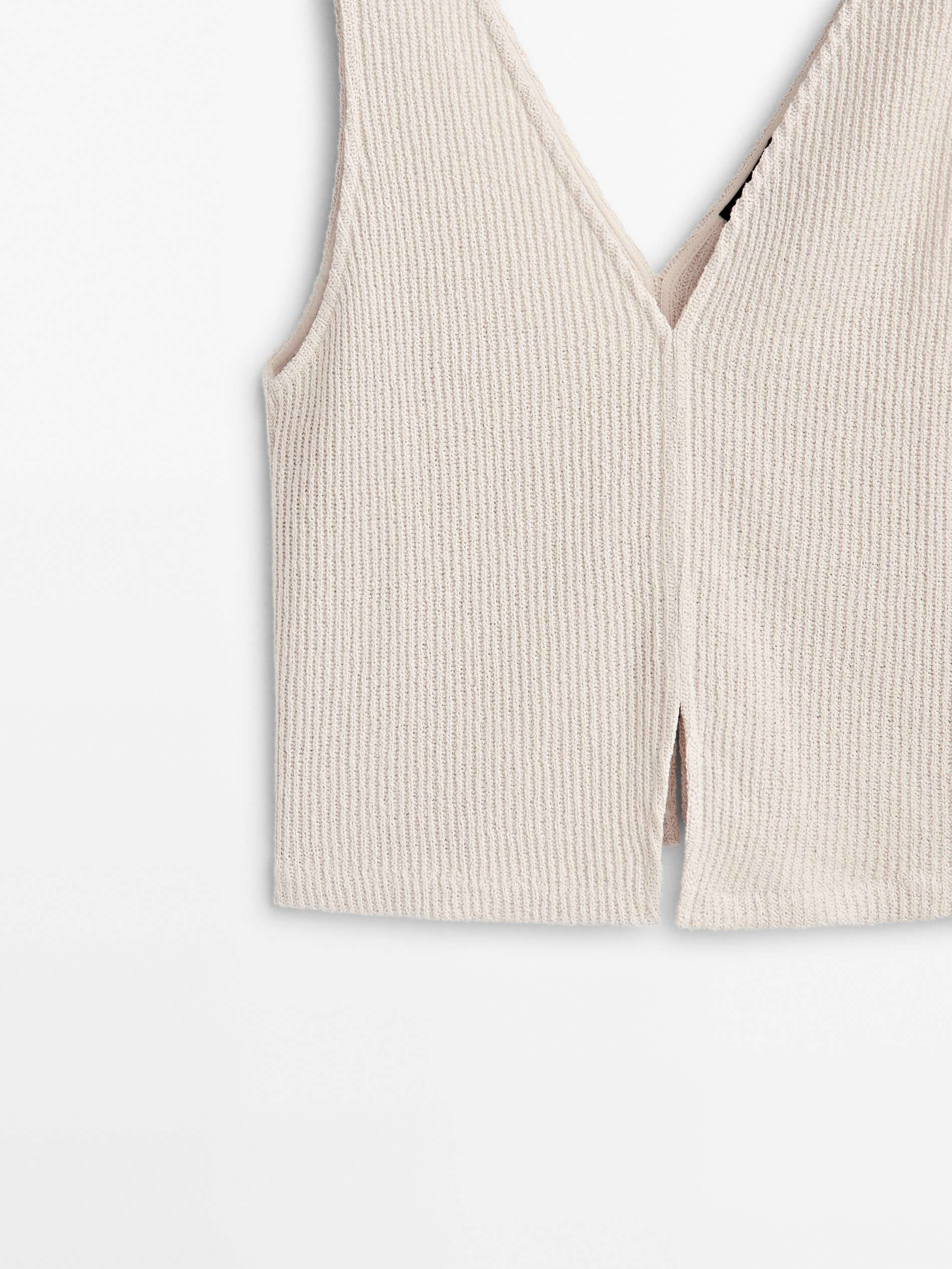 Top crop detalle abertura - CRUDO