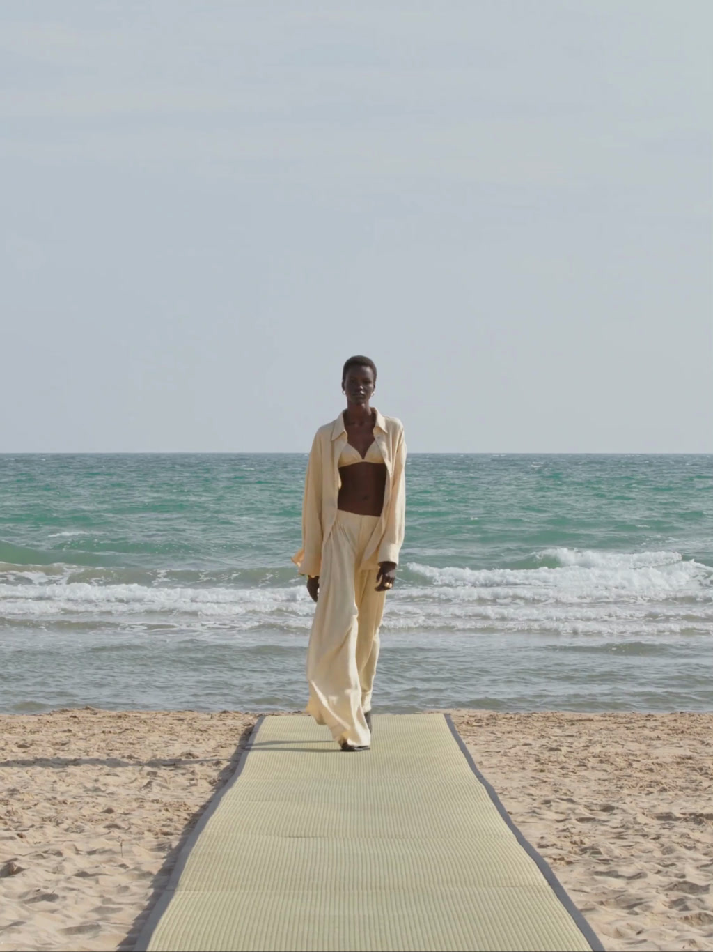 Pantalón conjunto 100% lino pinzas - Garbanzo