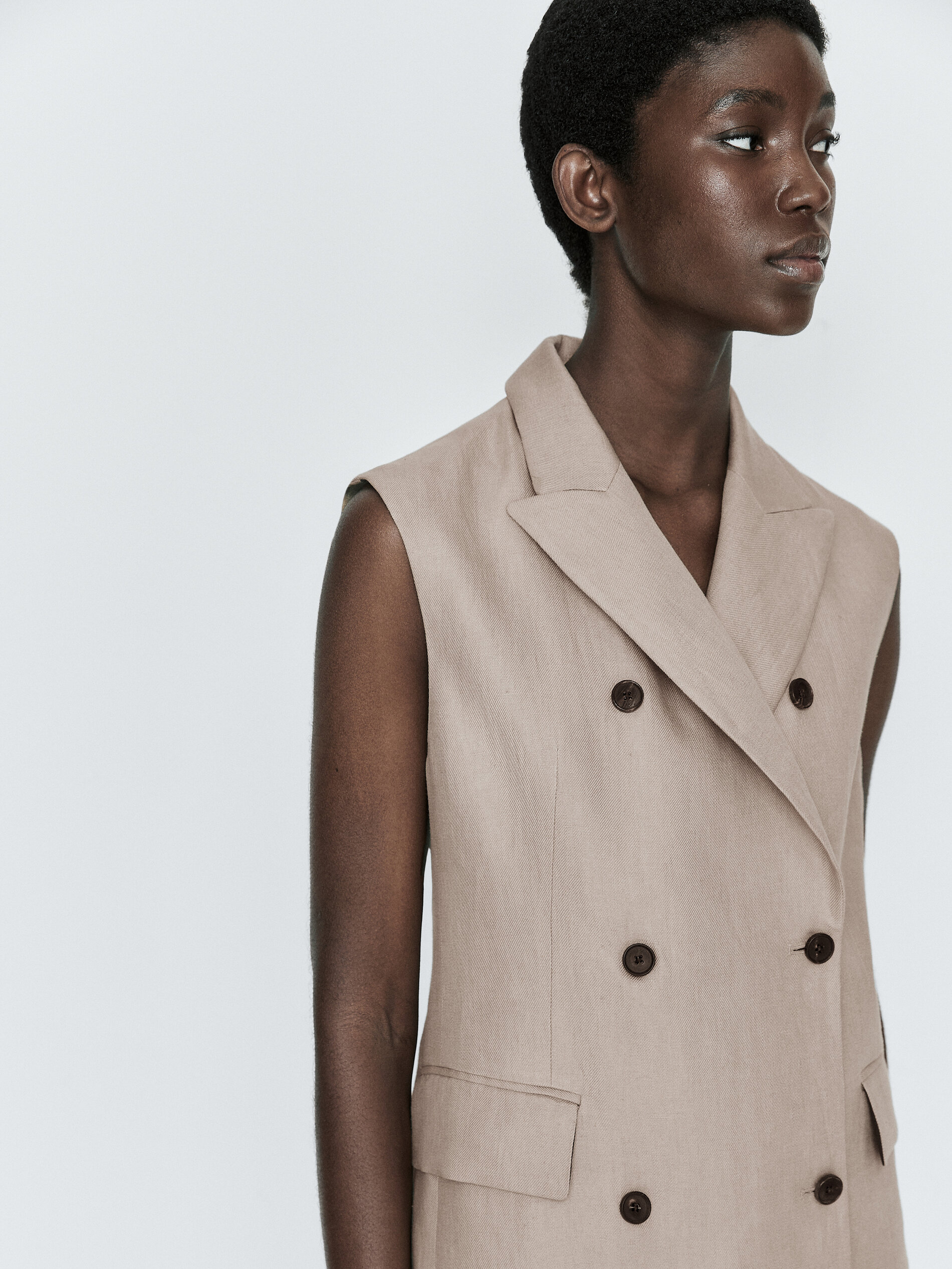 Chaleco largo cruzado 100% lino - VISÓN