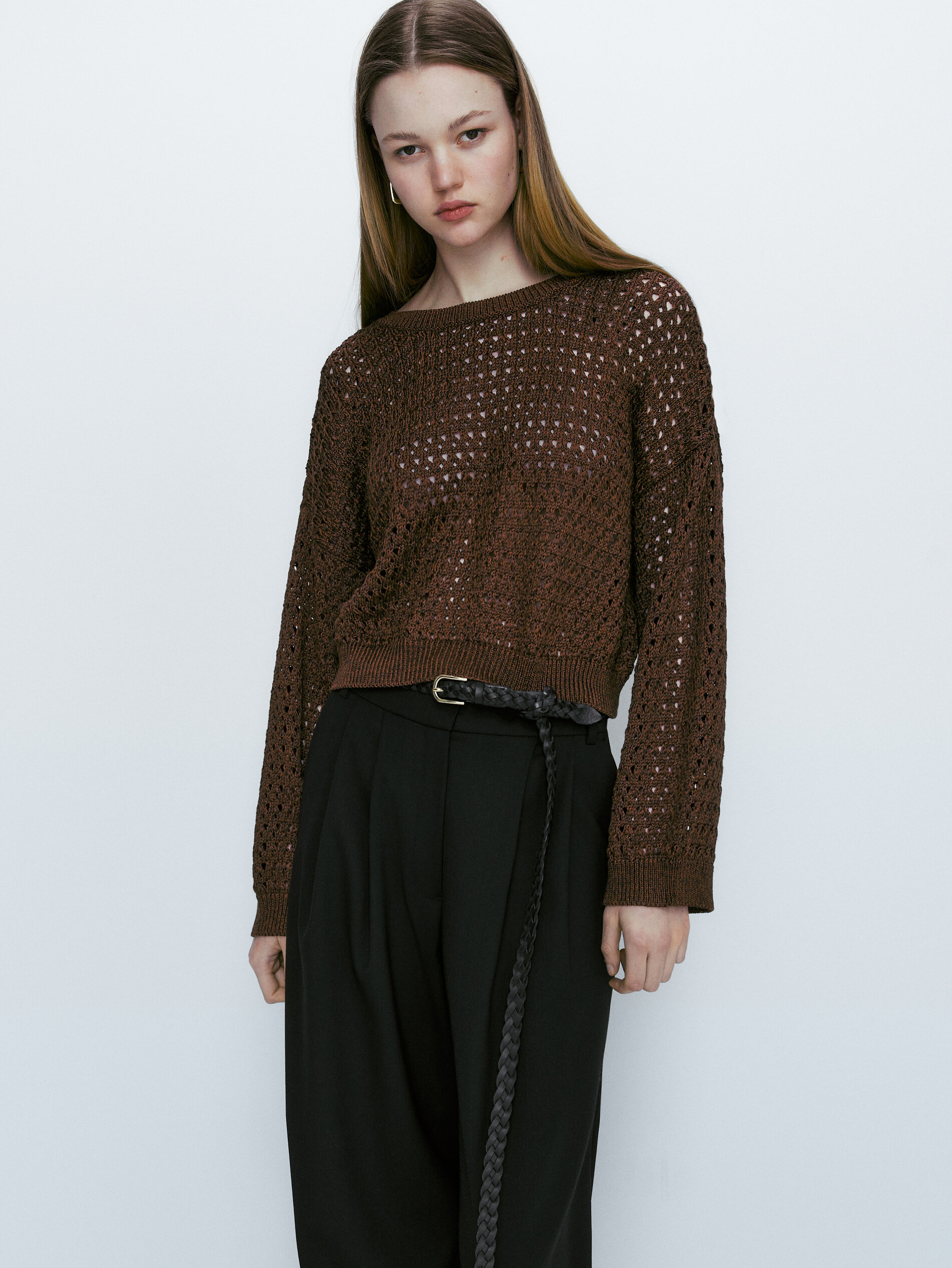 Jersey cropped punto crochet - MARRÓN