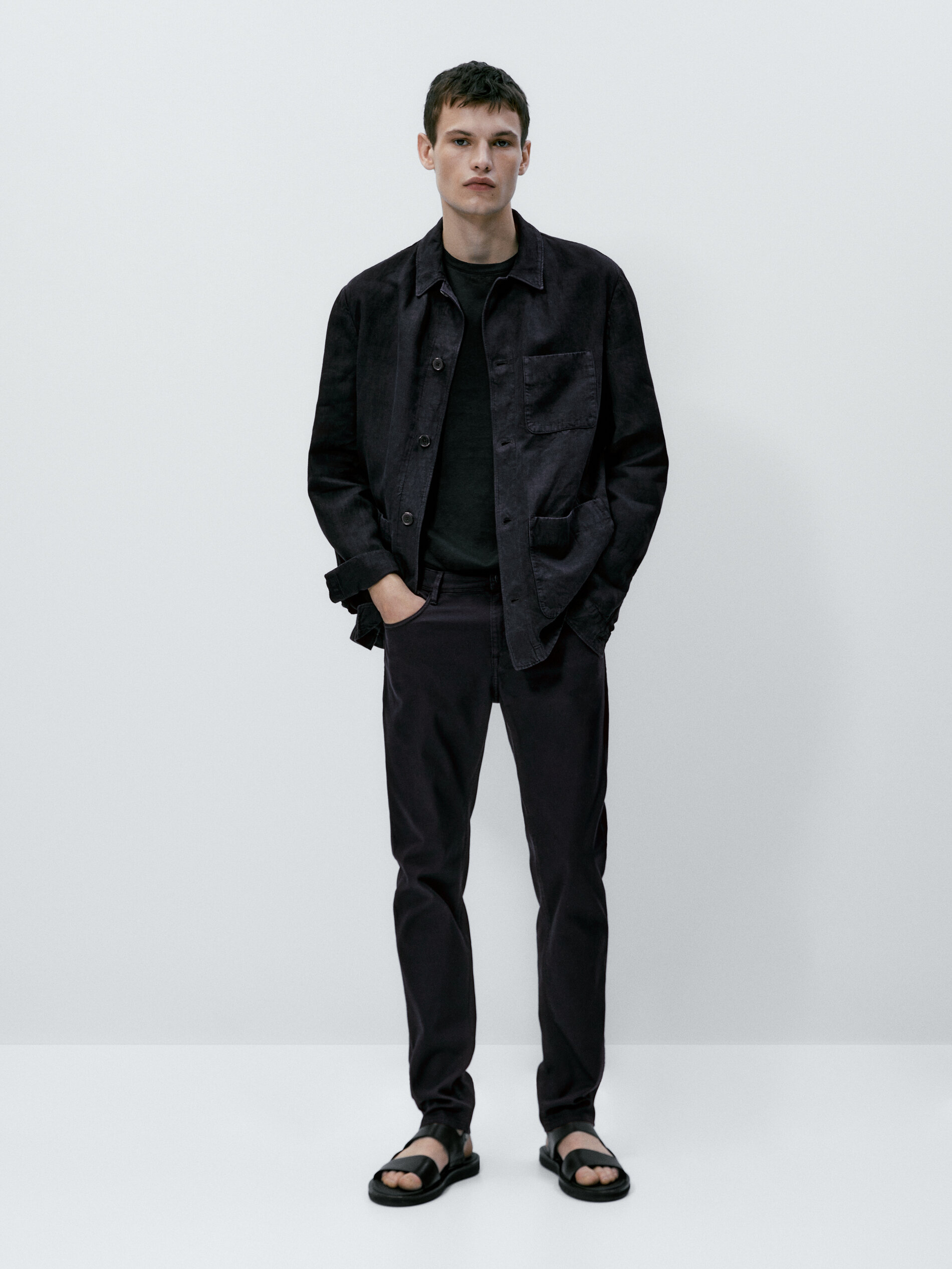 Pantalón tejanero estructura slim fit - AZUL MARINO