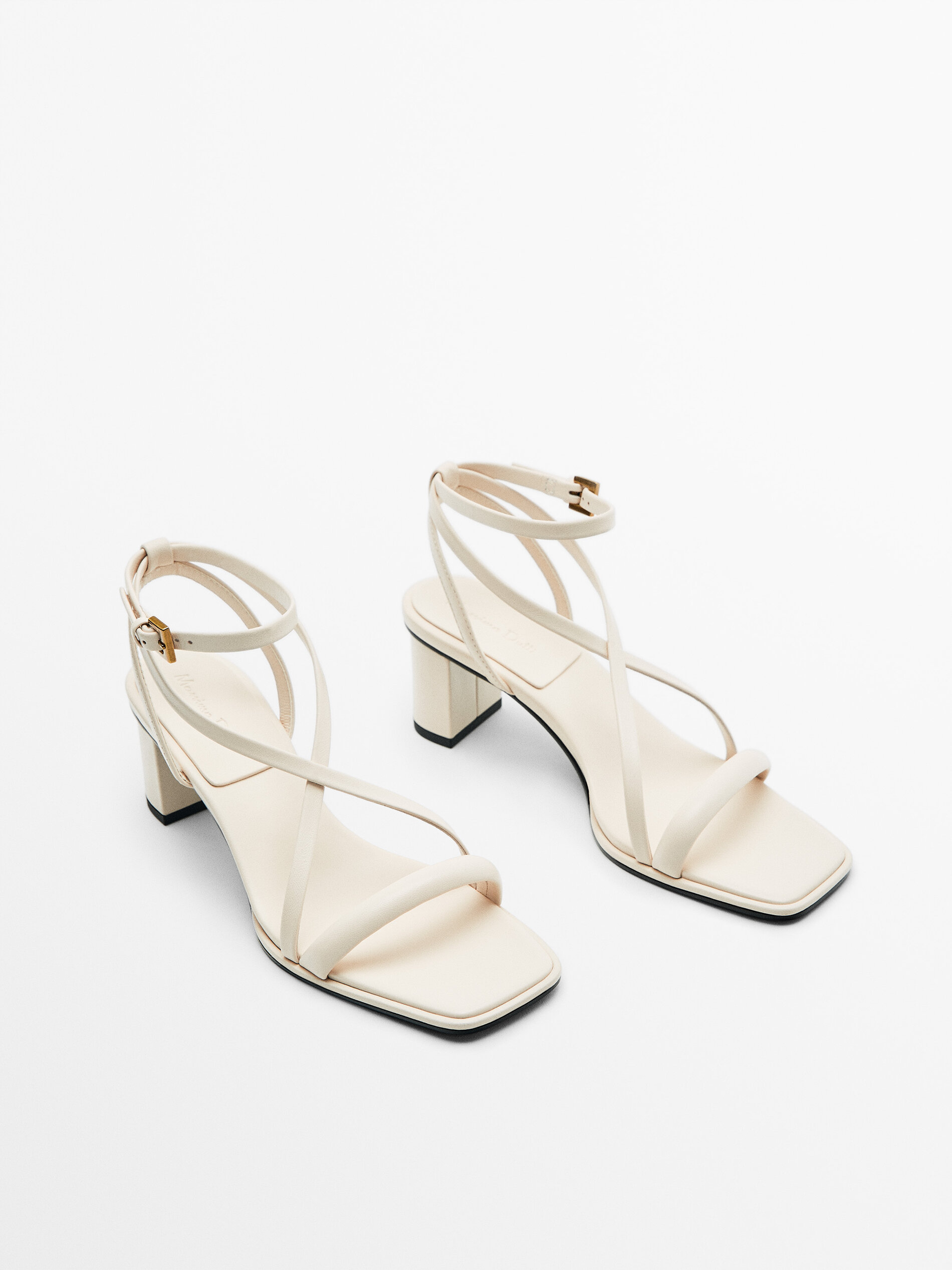 Sandalia tiras tacón ancho - CRUDO