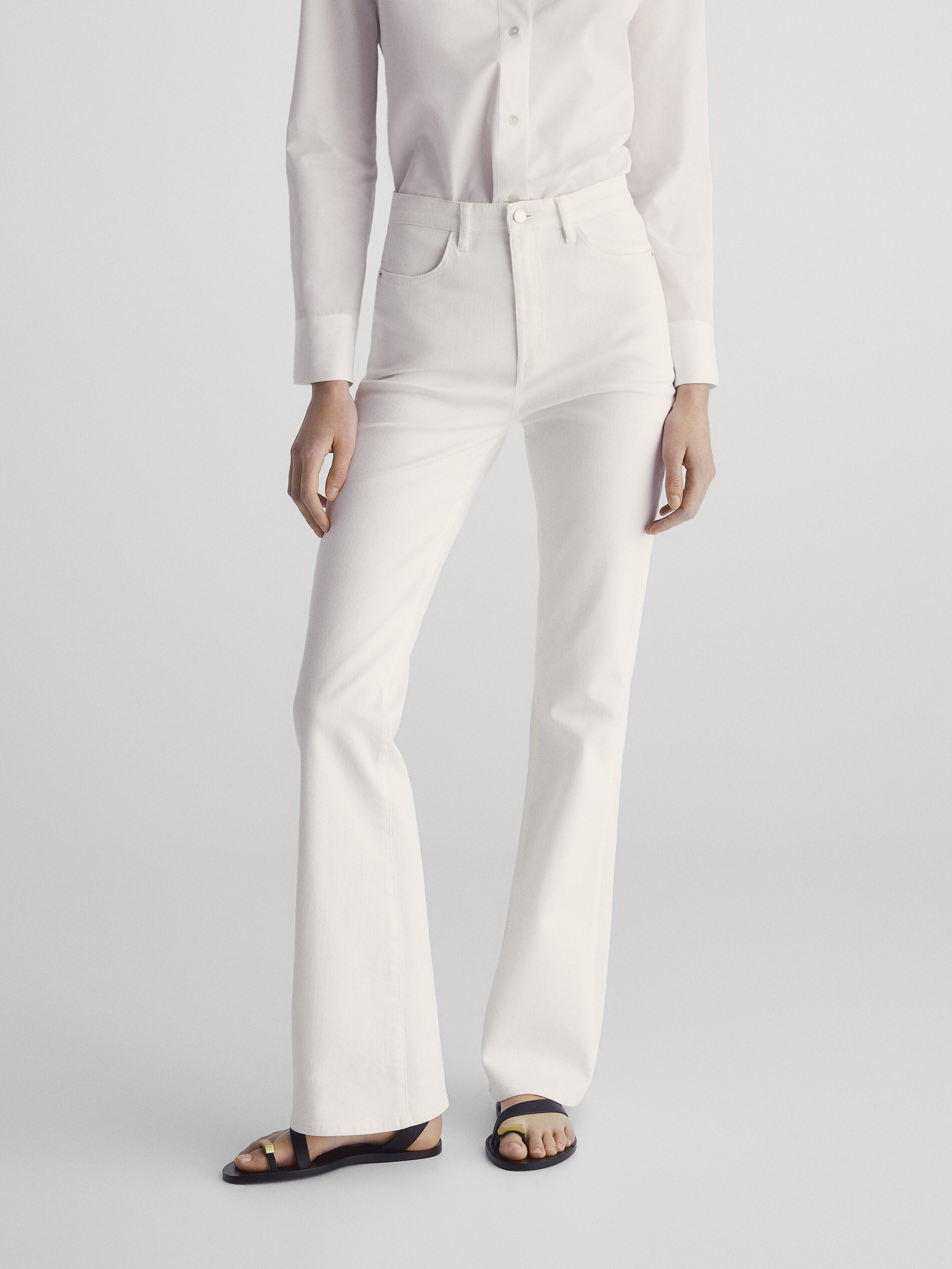 Pantalón vaquero tiro alto skinny flare - CRUDO