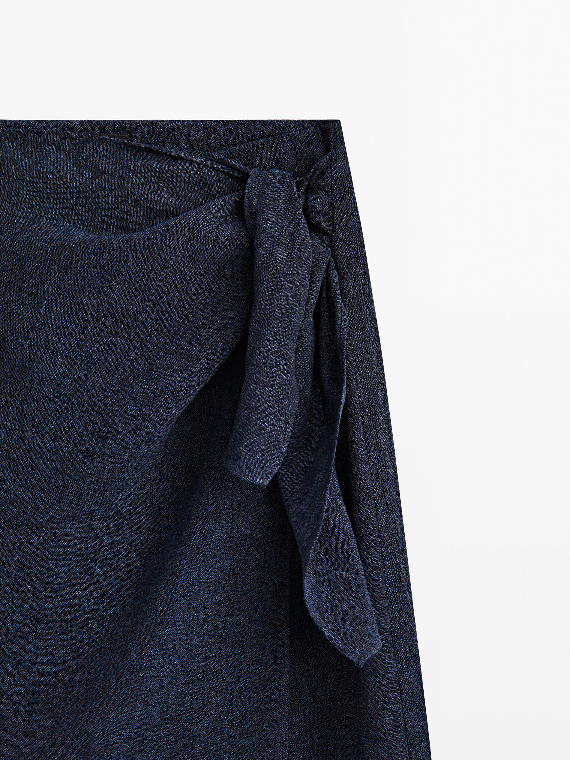 Falda midi pareo gofrada - AZUL