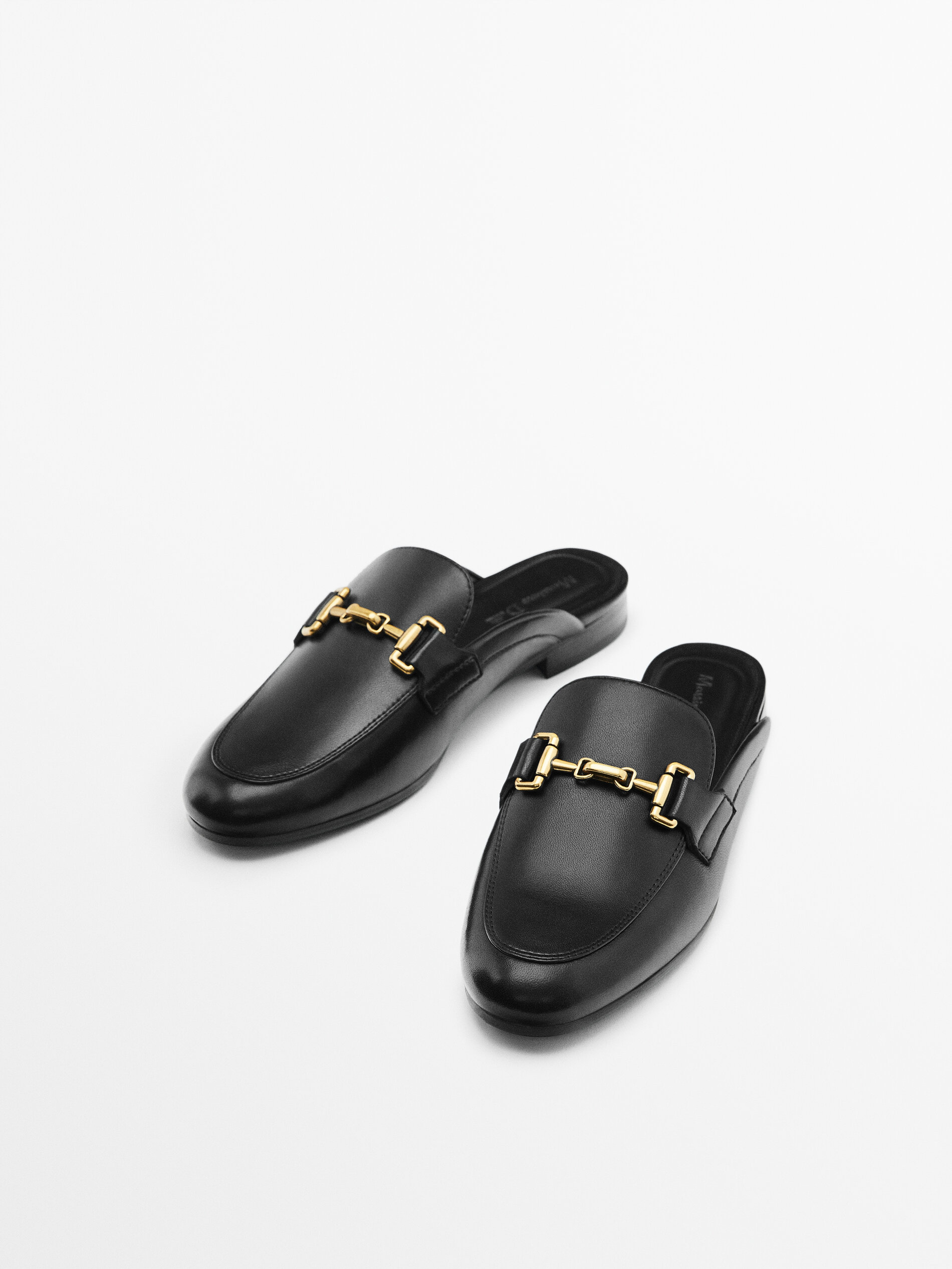 Mocasín piel destalonado - NEGRO