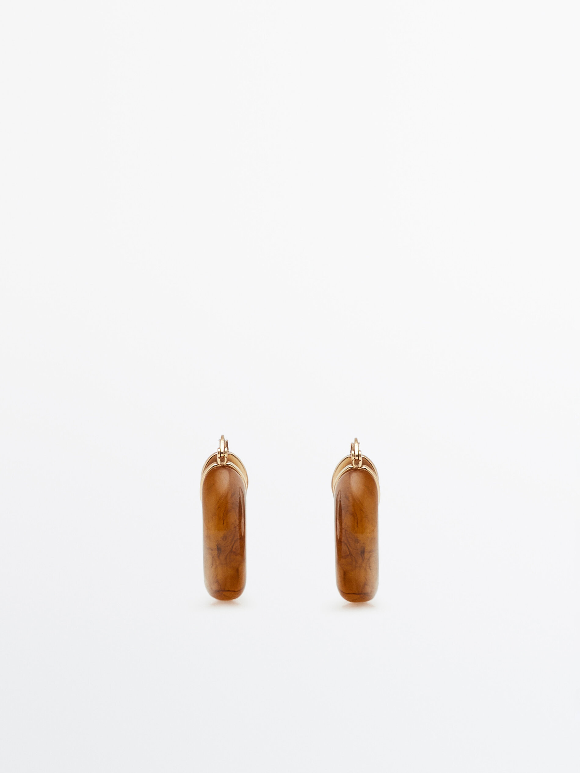 Pendientes resina efecto carey baño oro - DORADO