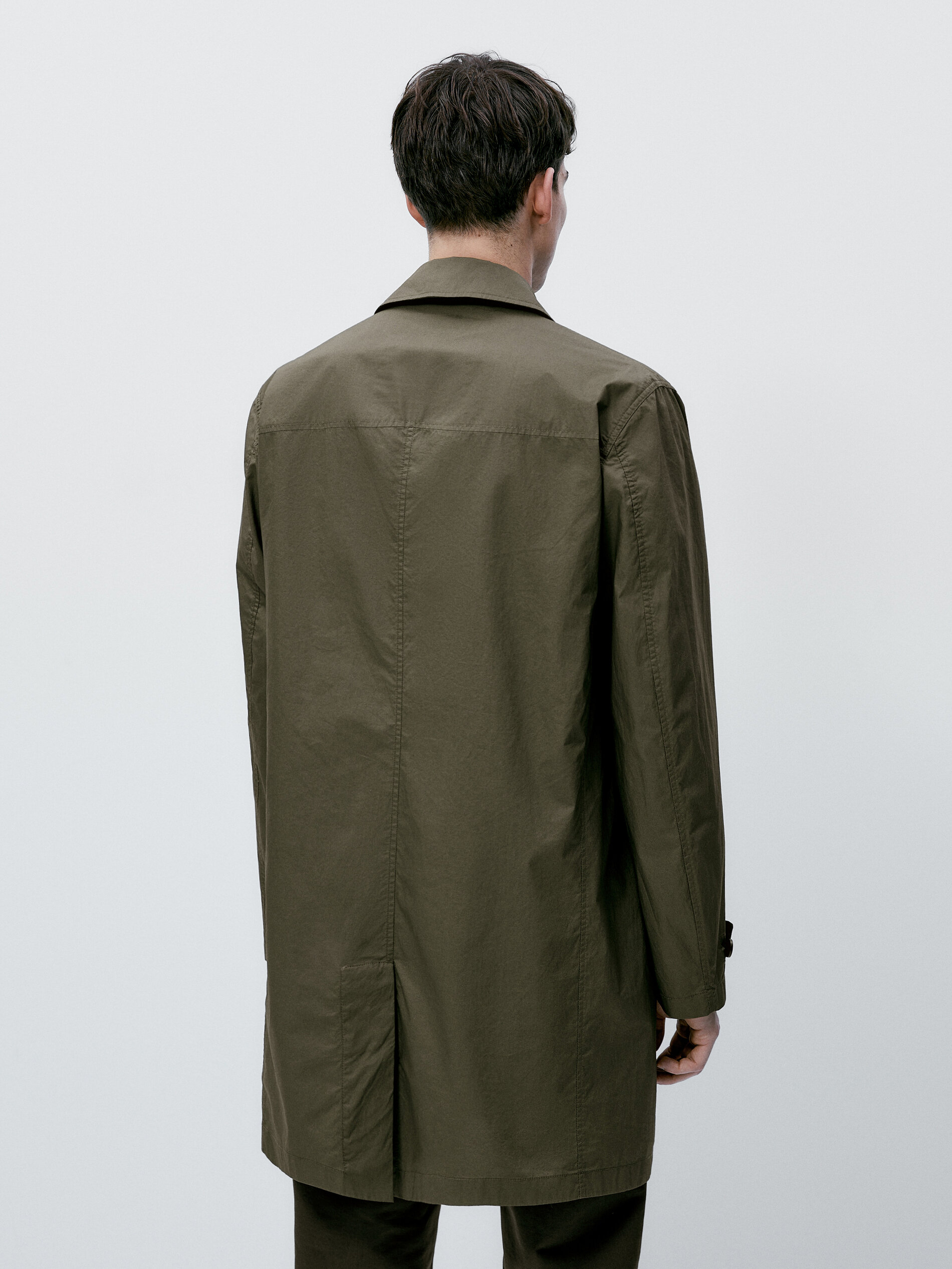 Chaqueta trench técnica ligera - KAKI CLARO