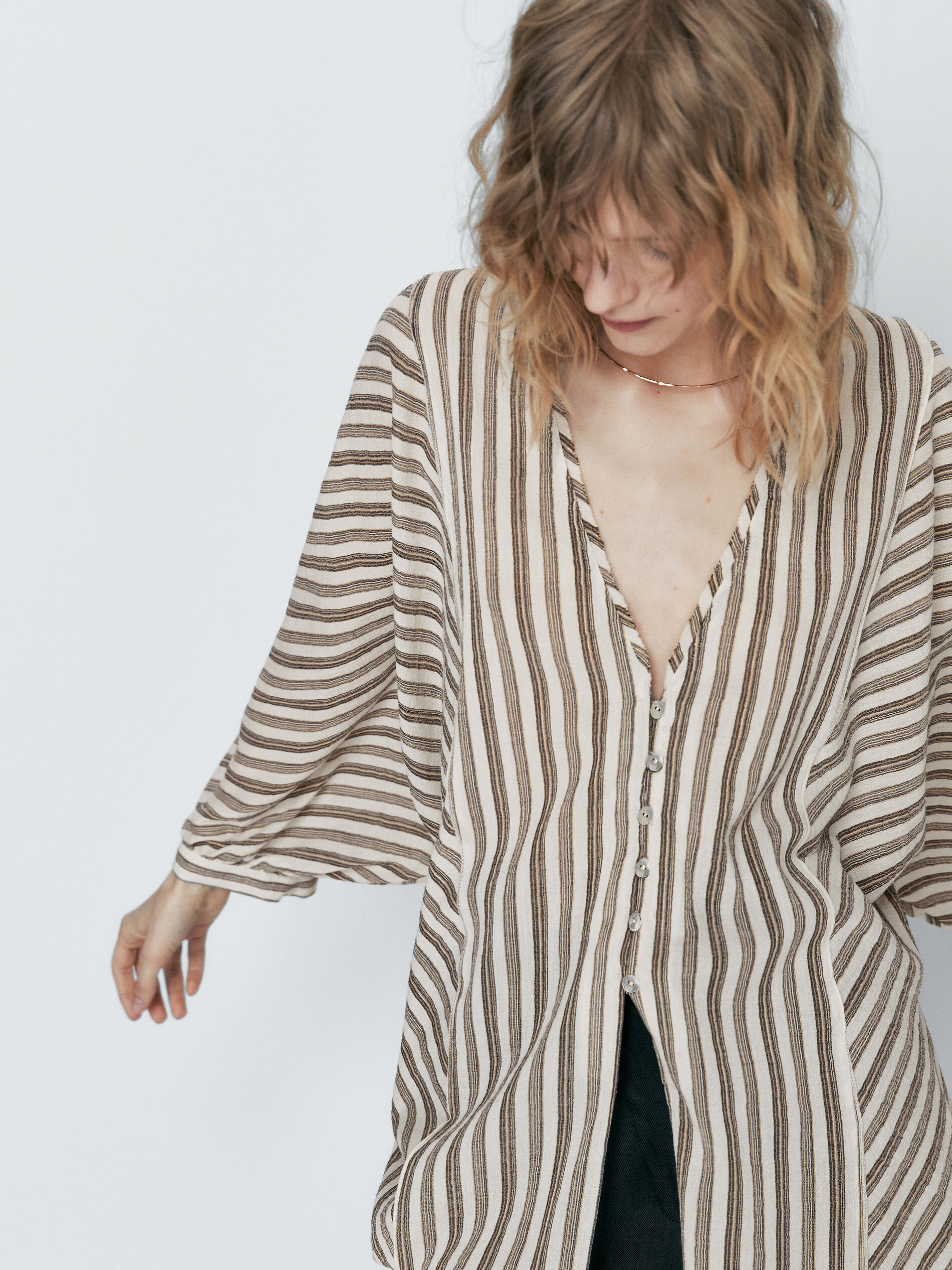 Camisa rayas acabado gofrado - MARRÓN