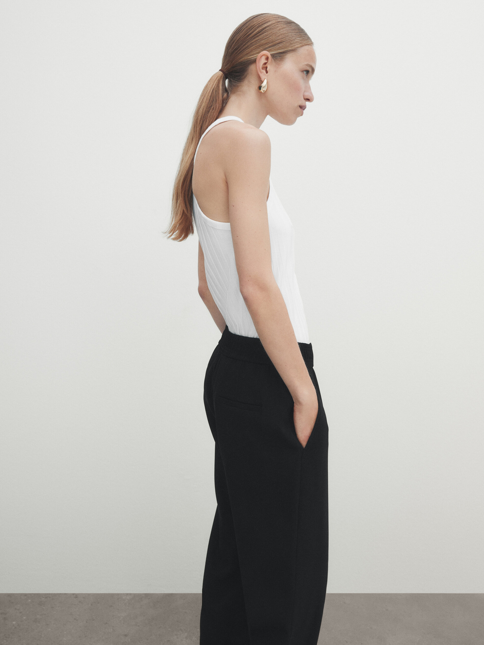 Pantalón crepe recto - NEGRO