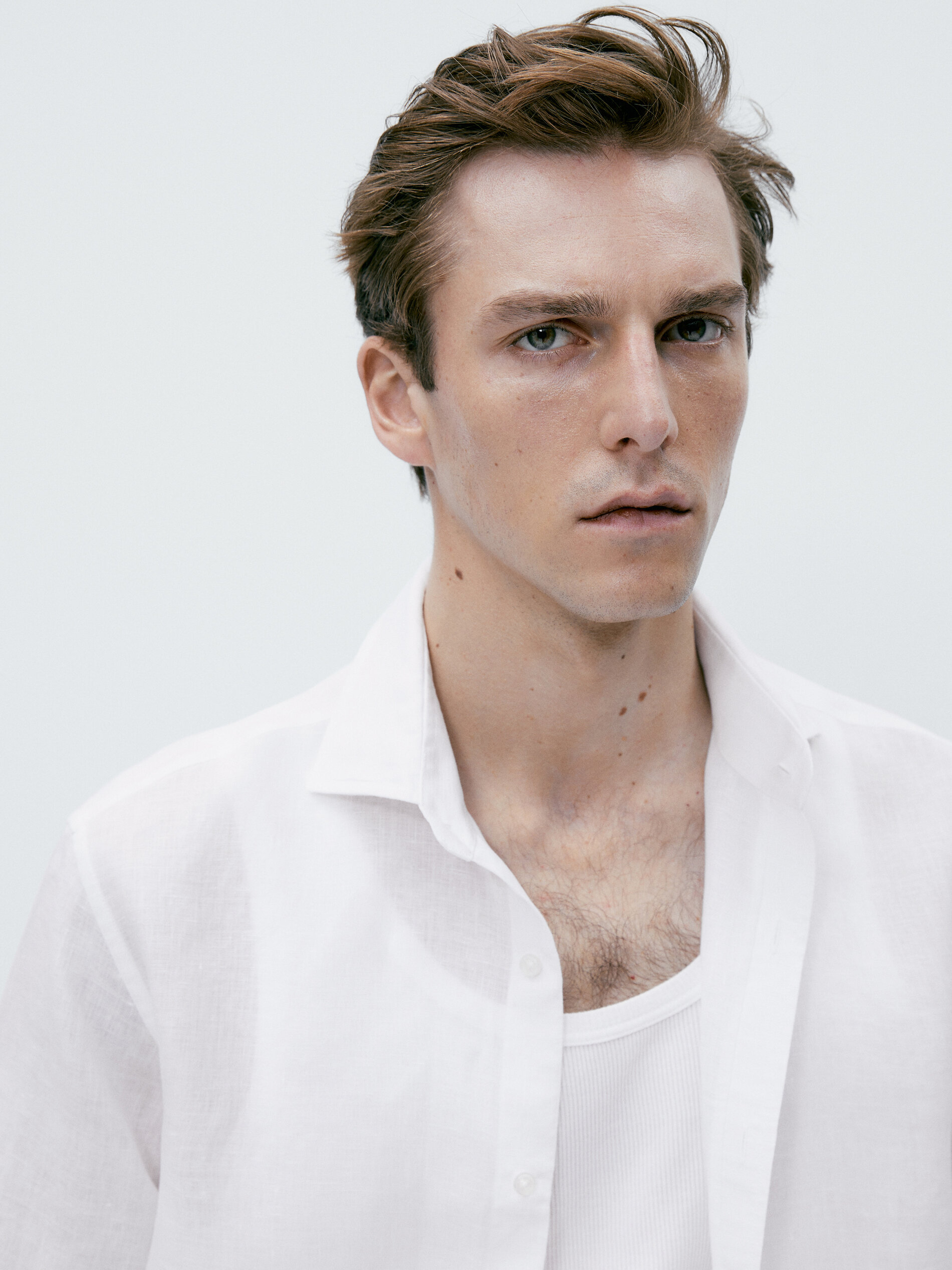 Camisa 100% lino tintado slim fit - BLANCO