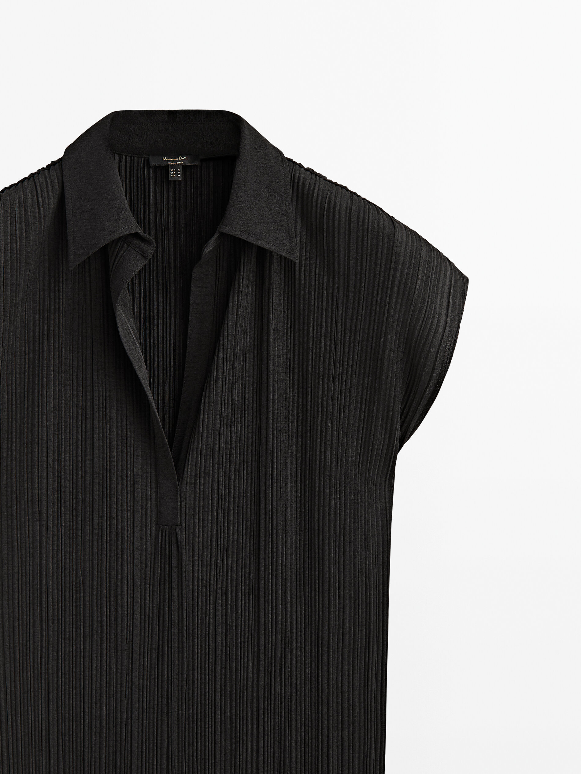 Vestido polo plisado - NEGRO