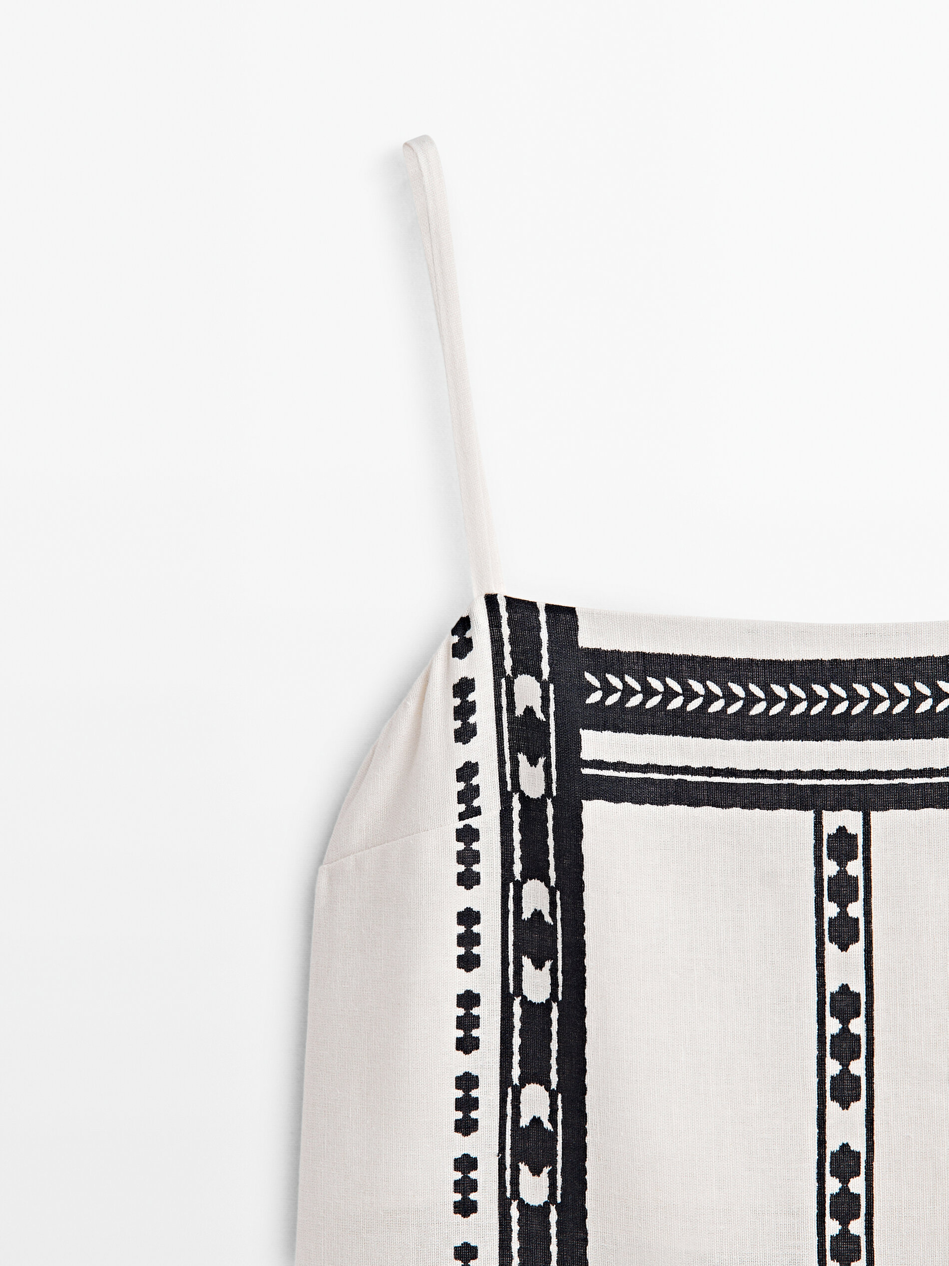 Vestido midi tirantes detalle cenefa - CRUDO