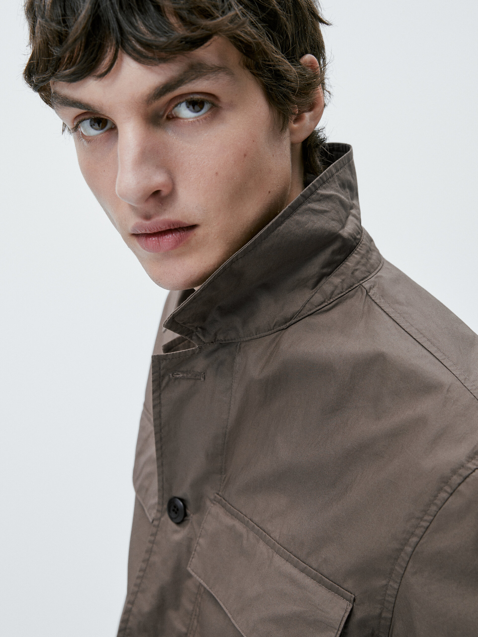 Sobrecamisa técnica bolsillos - MARRÓN