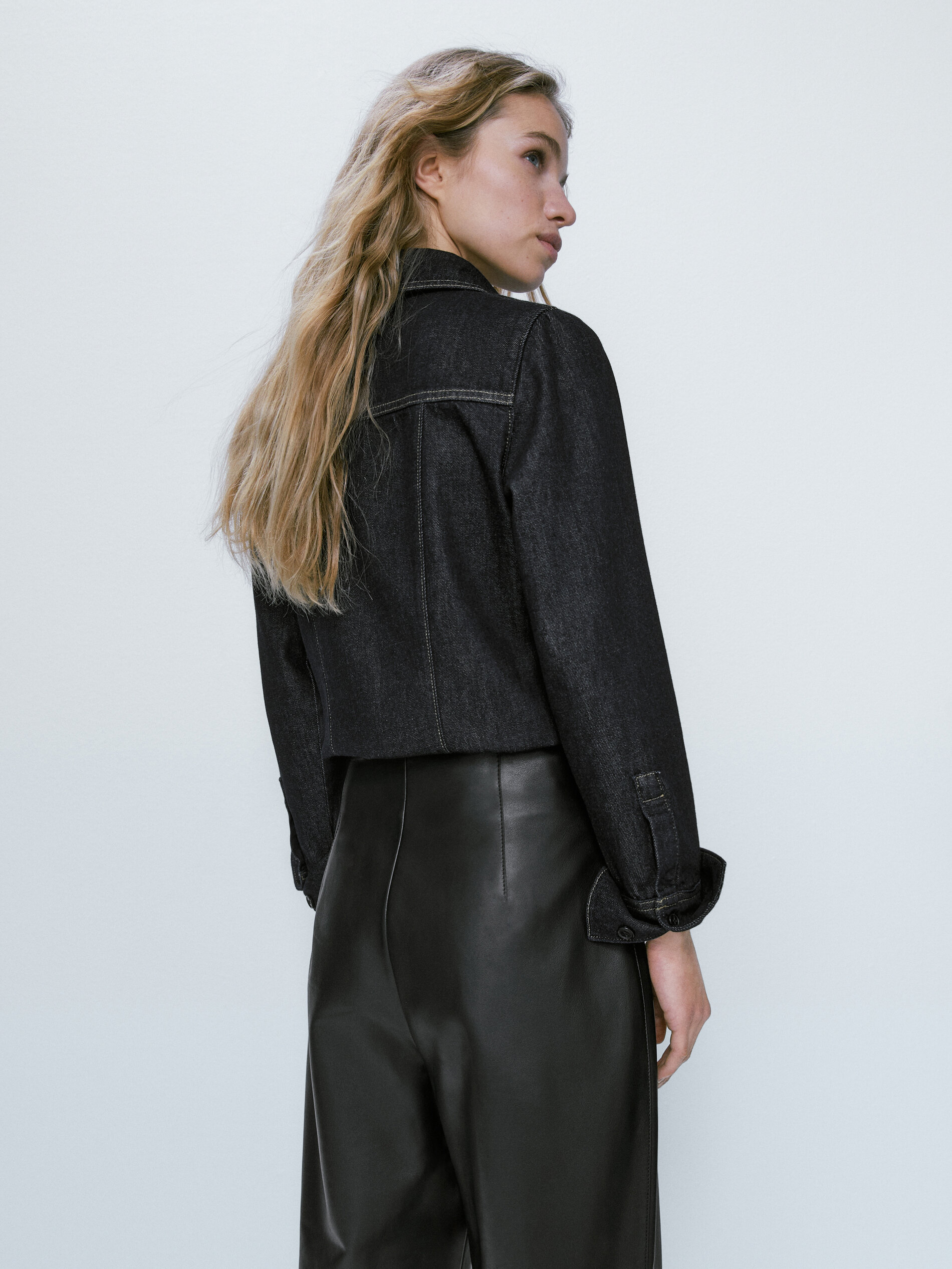 Pantalón piel napa pinzas - NEGRO