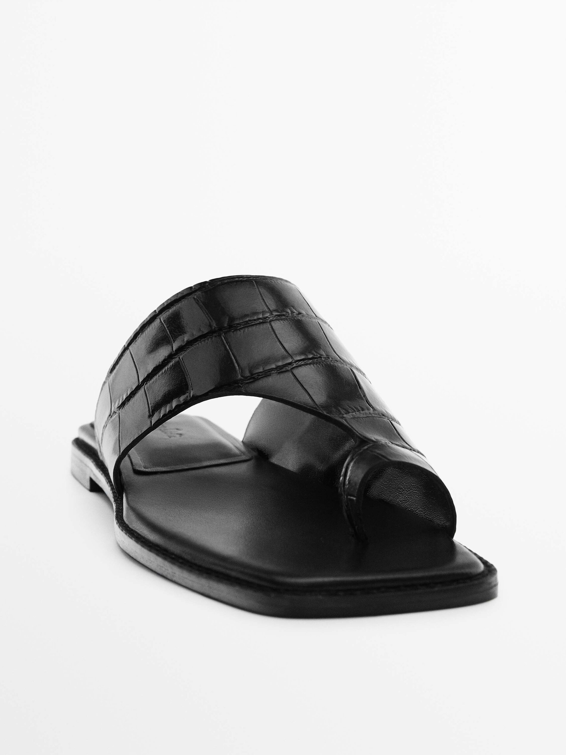 SANDALIA PLANA PIEL - NEGRO