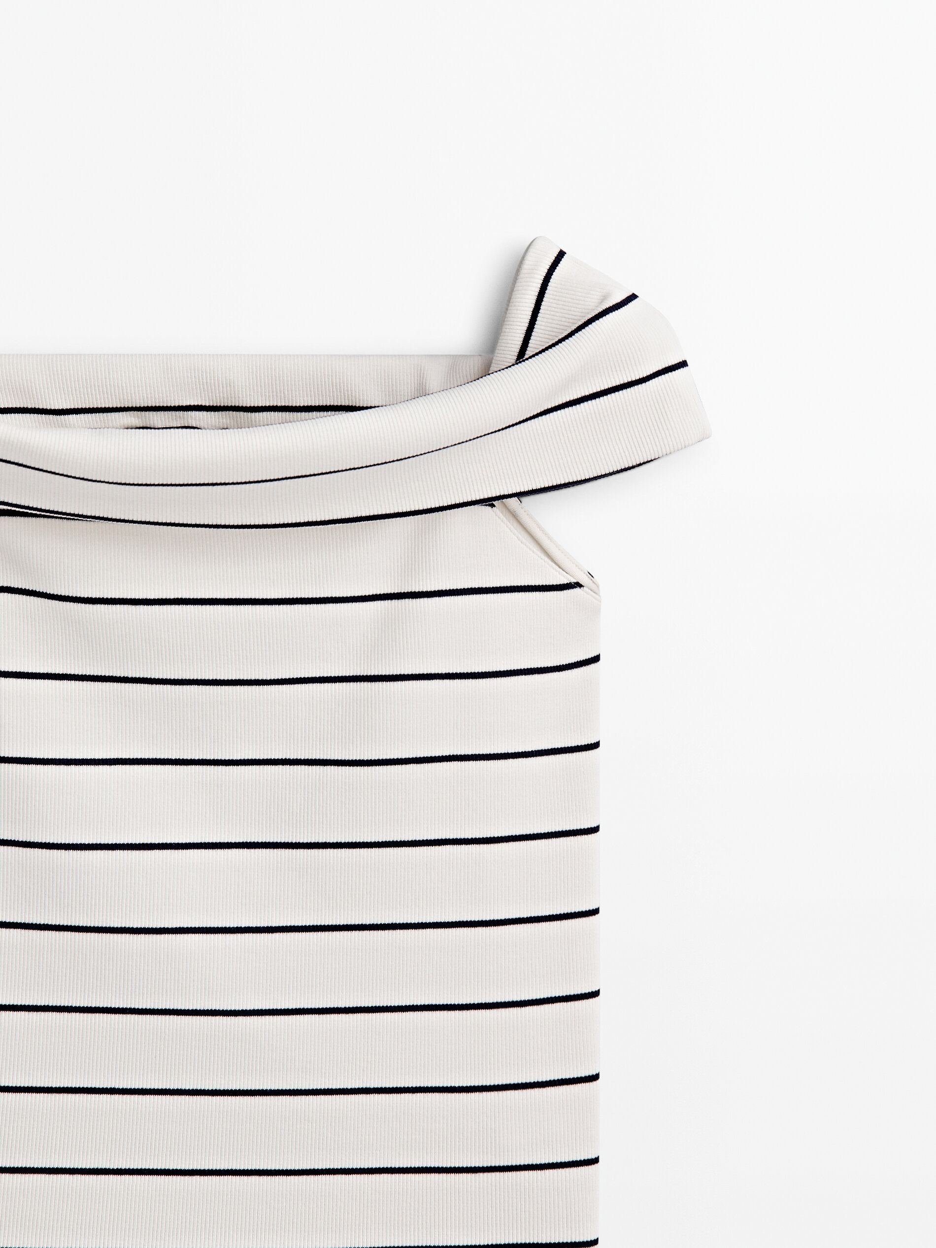 Top canalé rayas escote barco - CRUDO