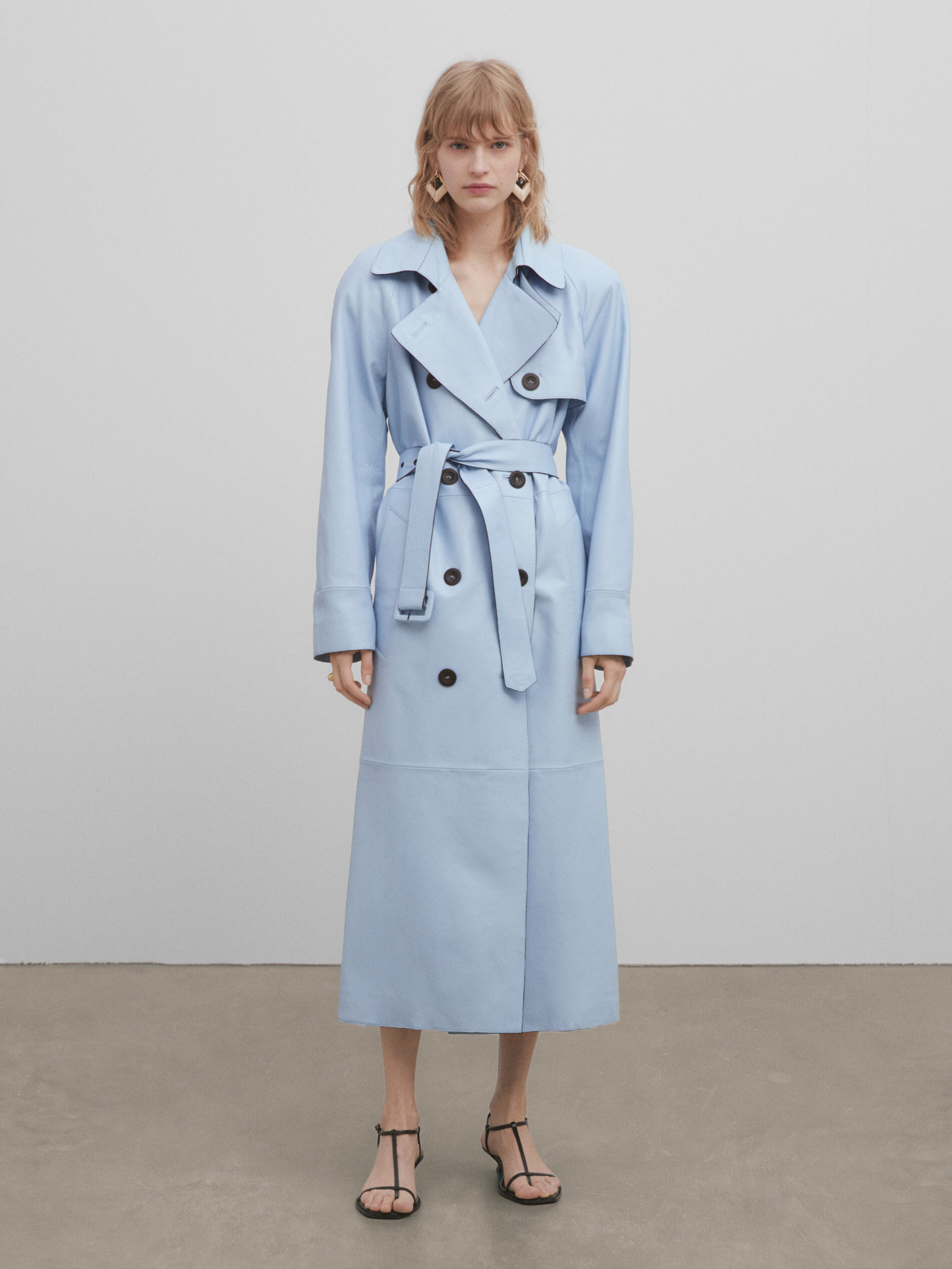 Chaqueta trench piel napa cinturón - Studio - CELESTE