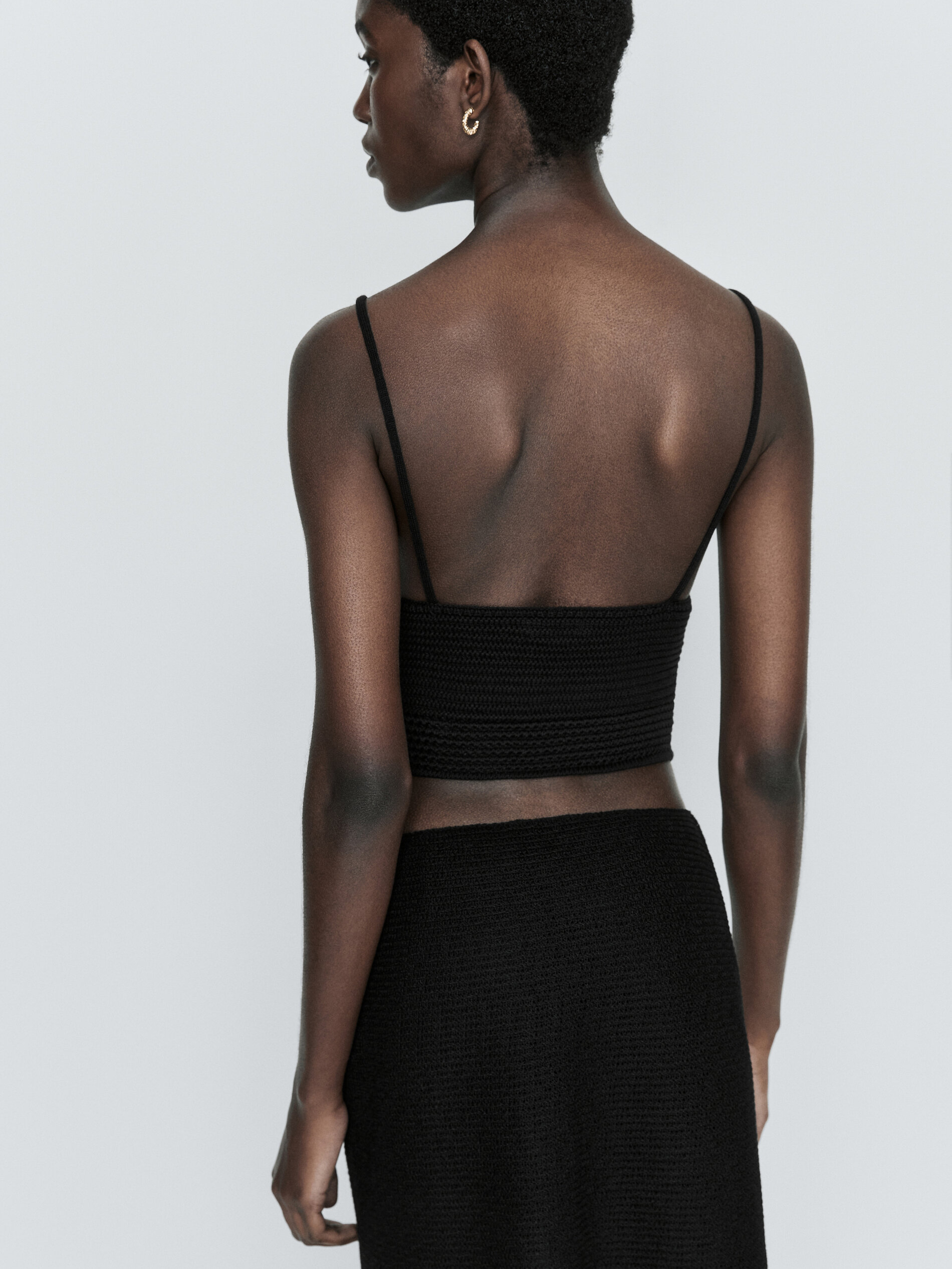 Top punto crochet tirantes - NEGRO