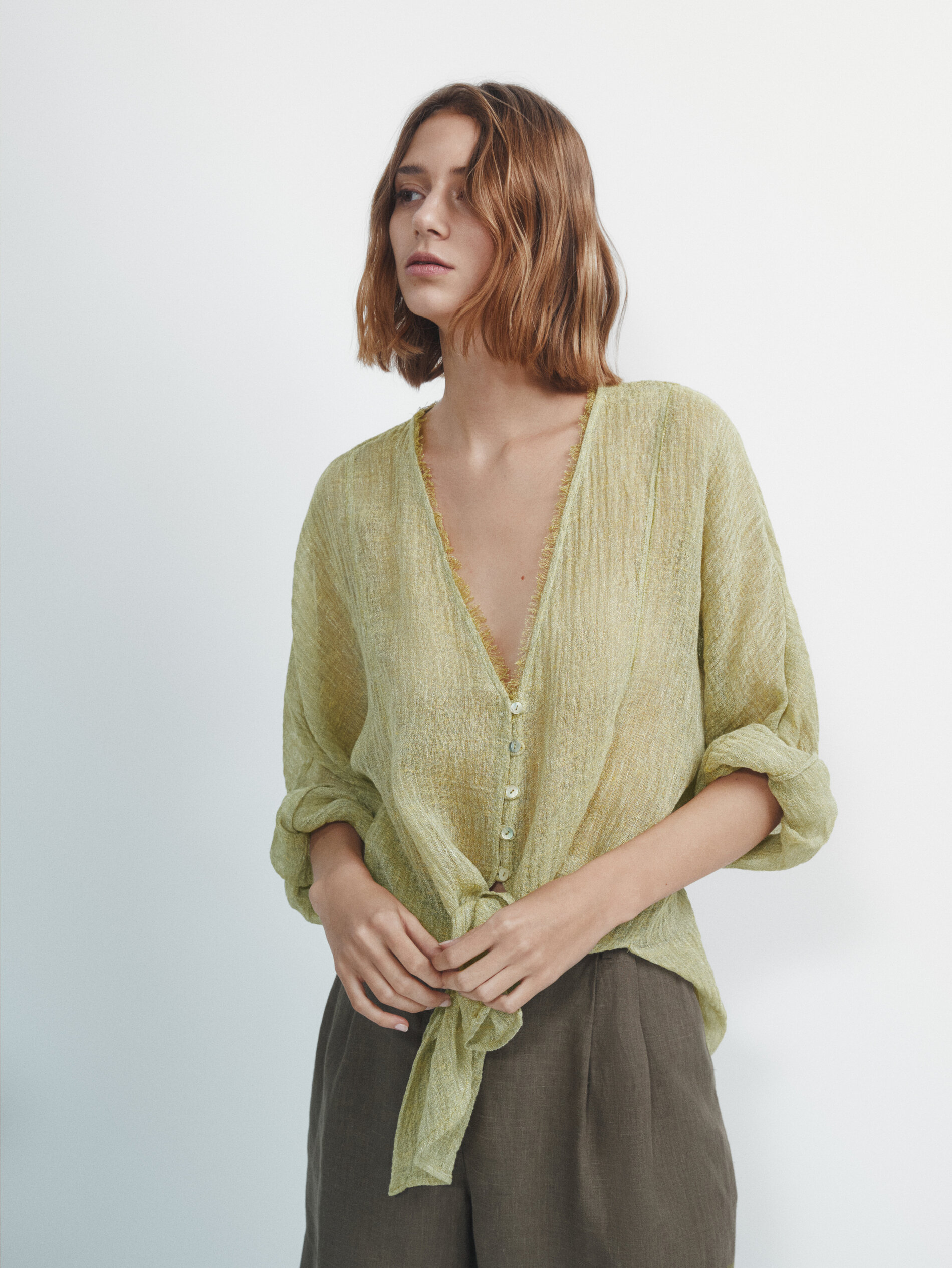 Camisa mezcla lino acabado gofrado - Piedra