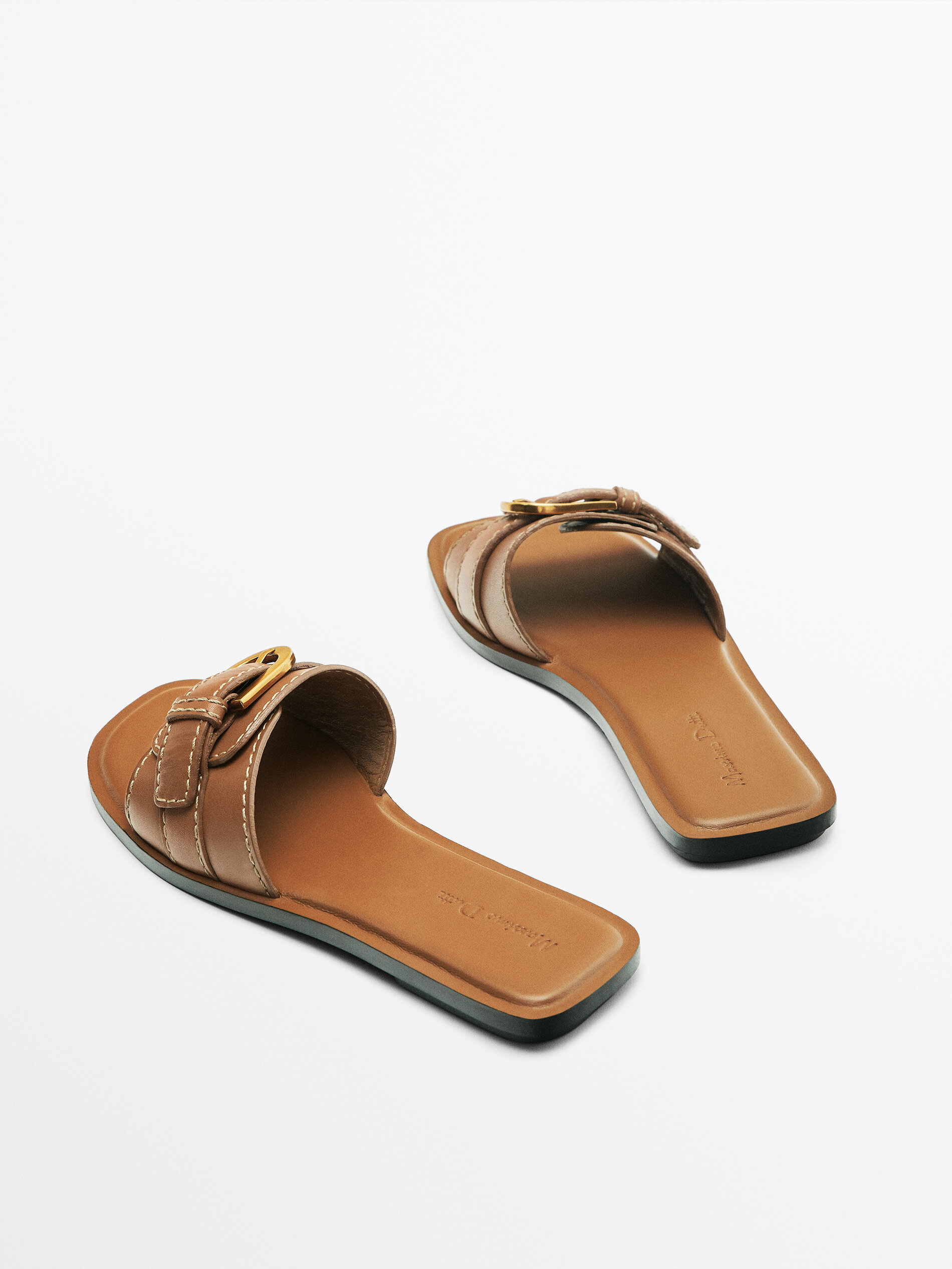 SANDALIA PLANA PIEL - CUERO