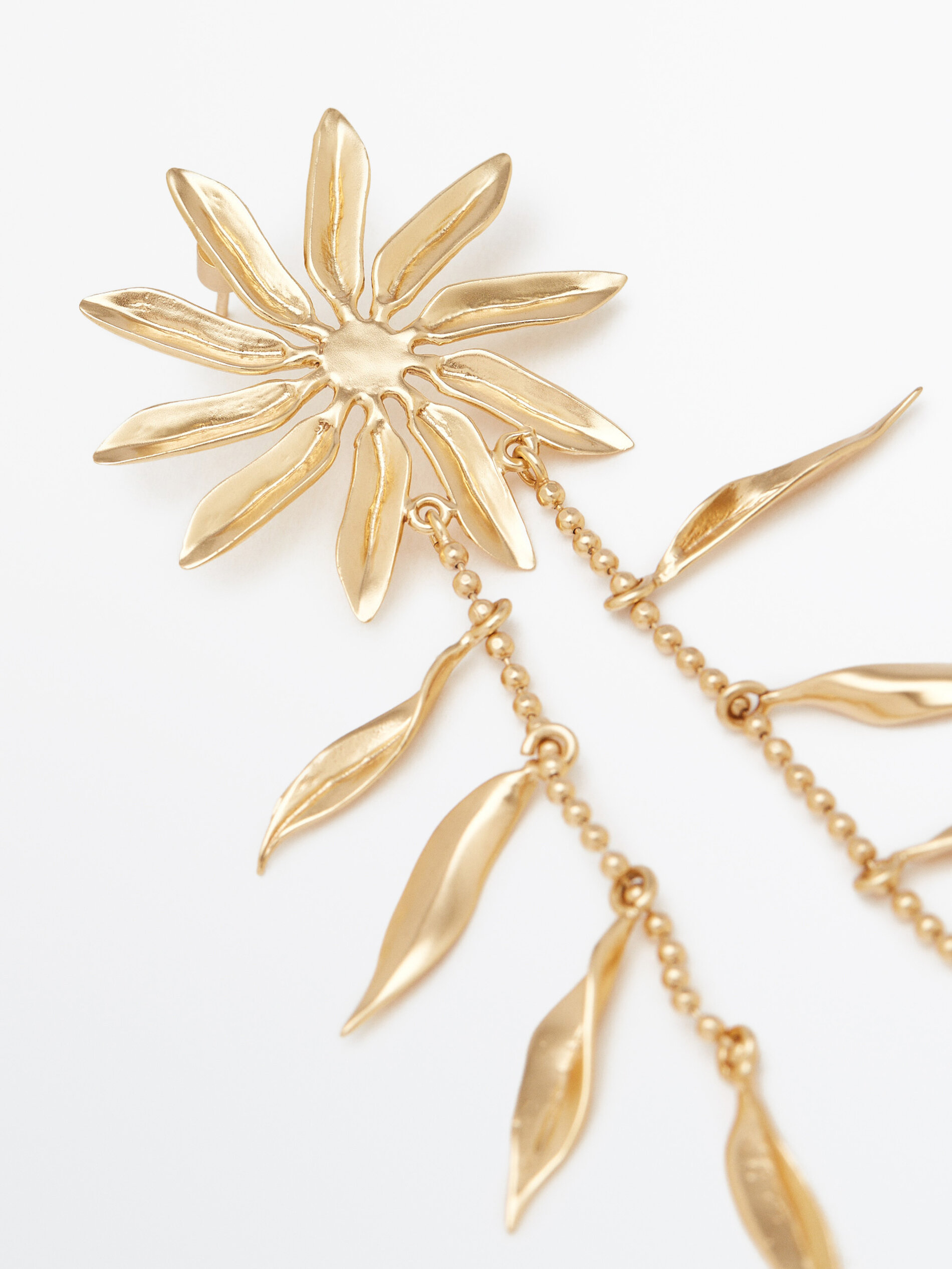 Pendientes largos flor y rama baño oro - DORADO