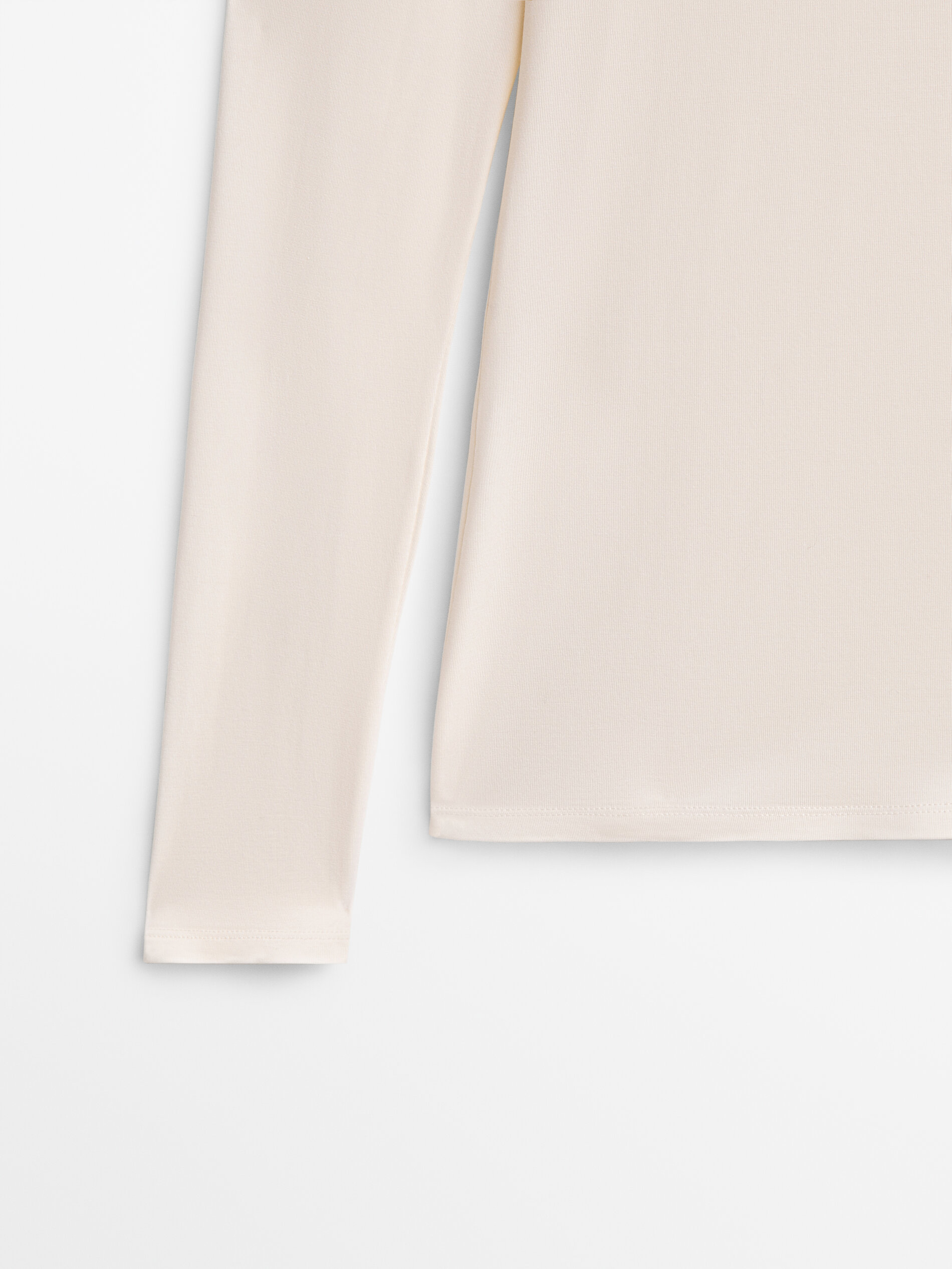 Camiseta cuello alto manga larga - CRUDO