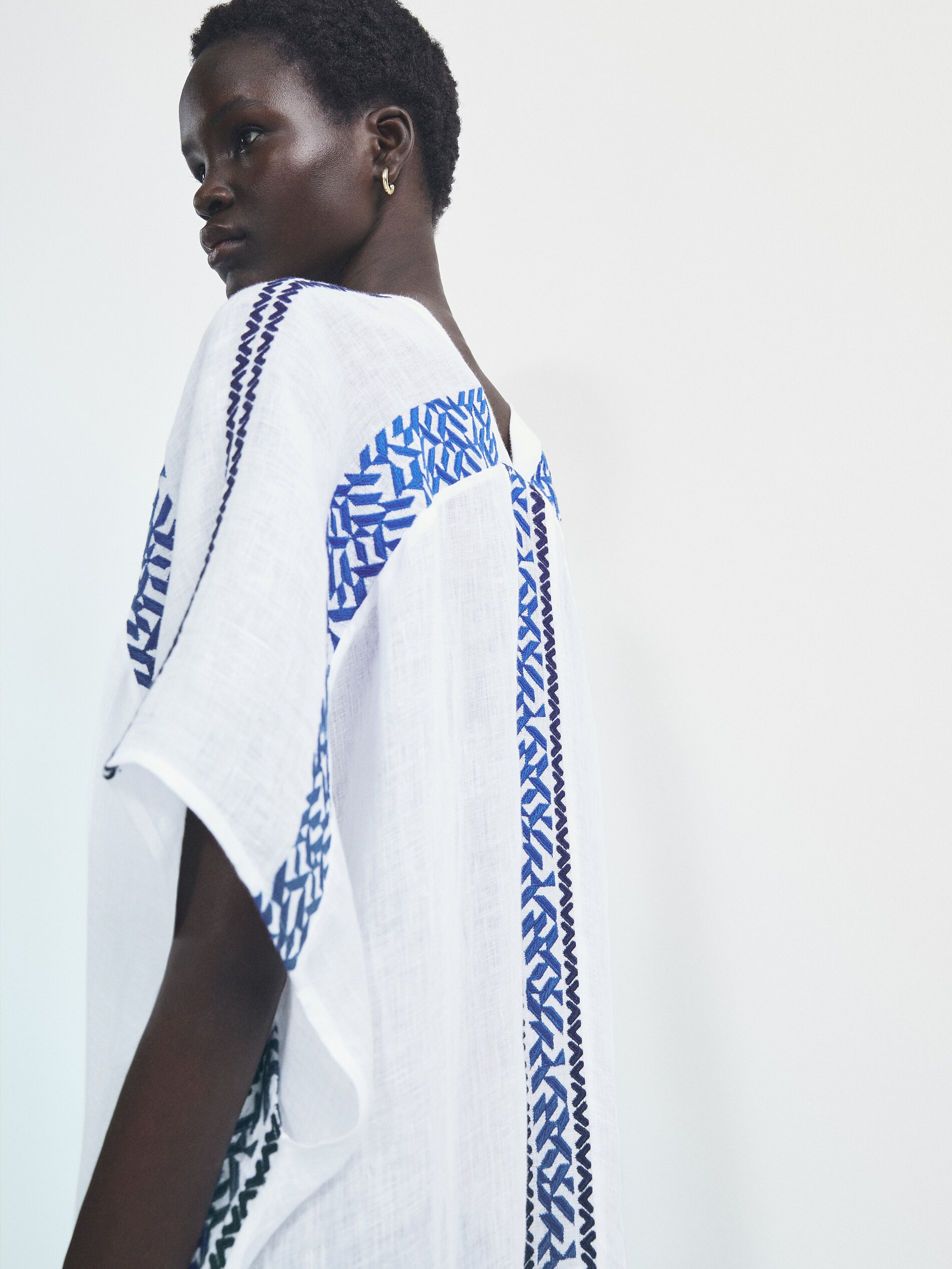 Maxi blusón camisero lino bordados - BLANCO