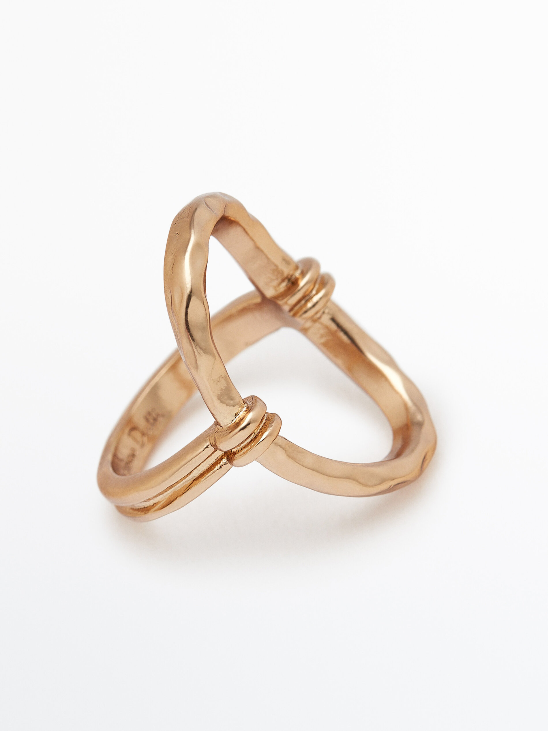 Anillo textura baño oro - DORADO