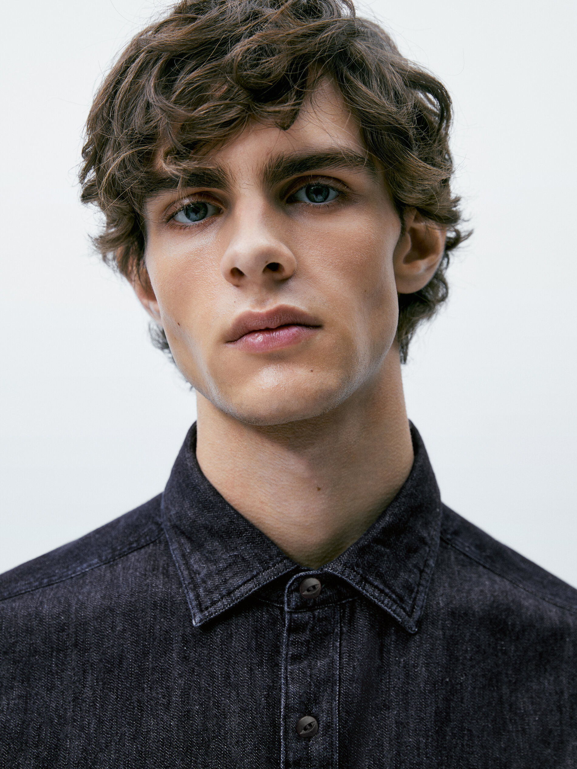 Camisa denim 100% algodón regular fit - AZUL OSCURO