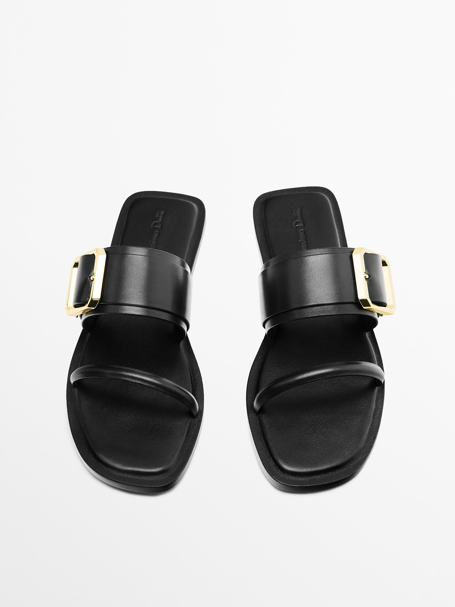 SANDALIA TIRA ANCHA CON HEBILLA - NEGRO