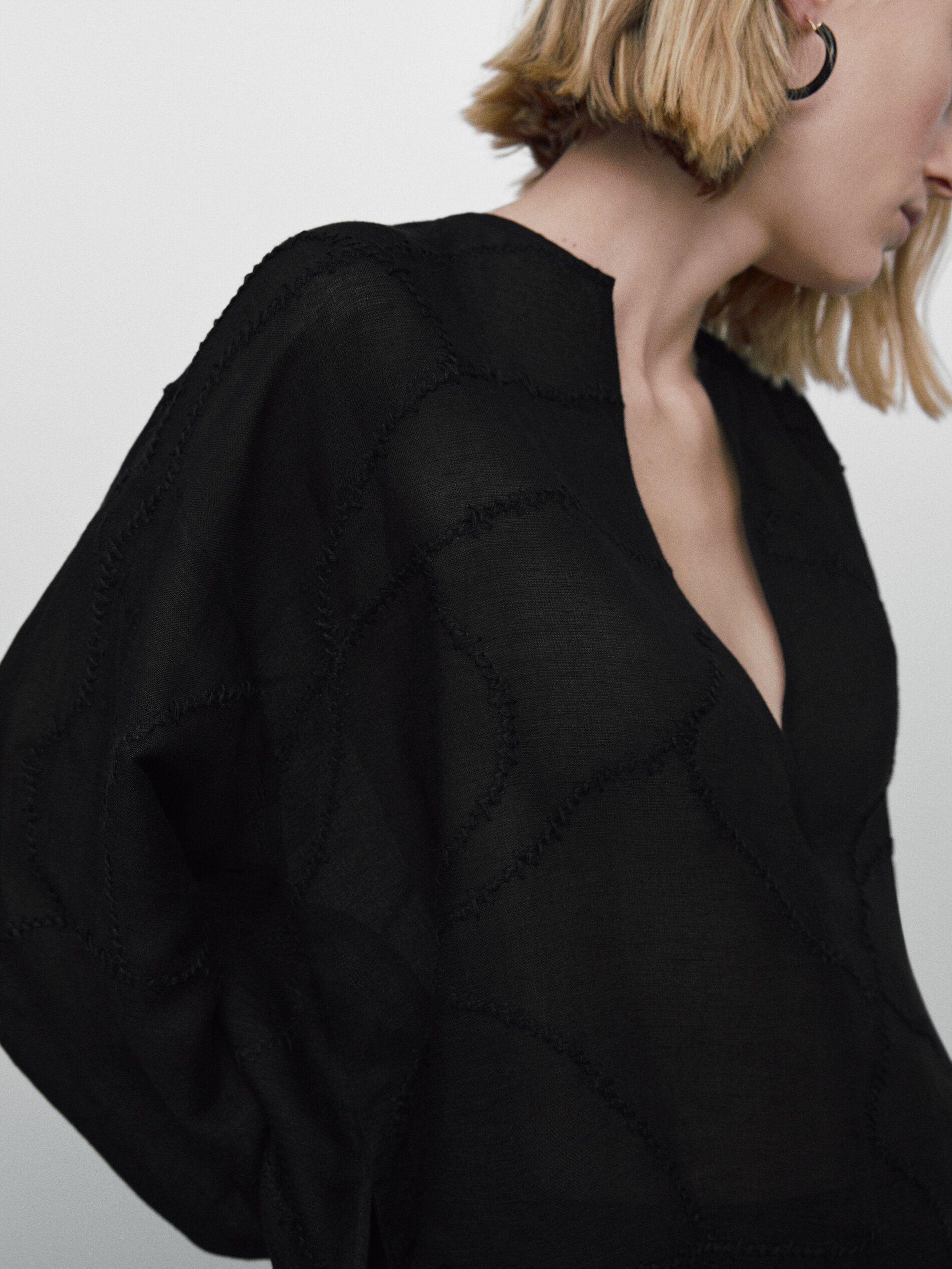 Camisa detalle bordados Limited edition - NEGRO