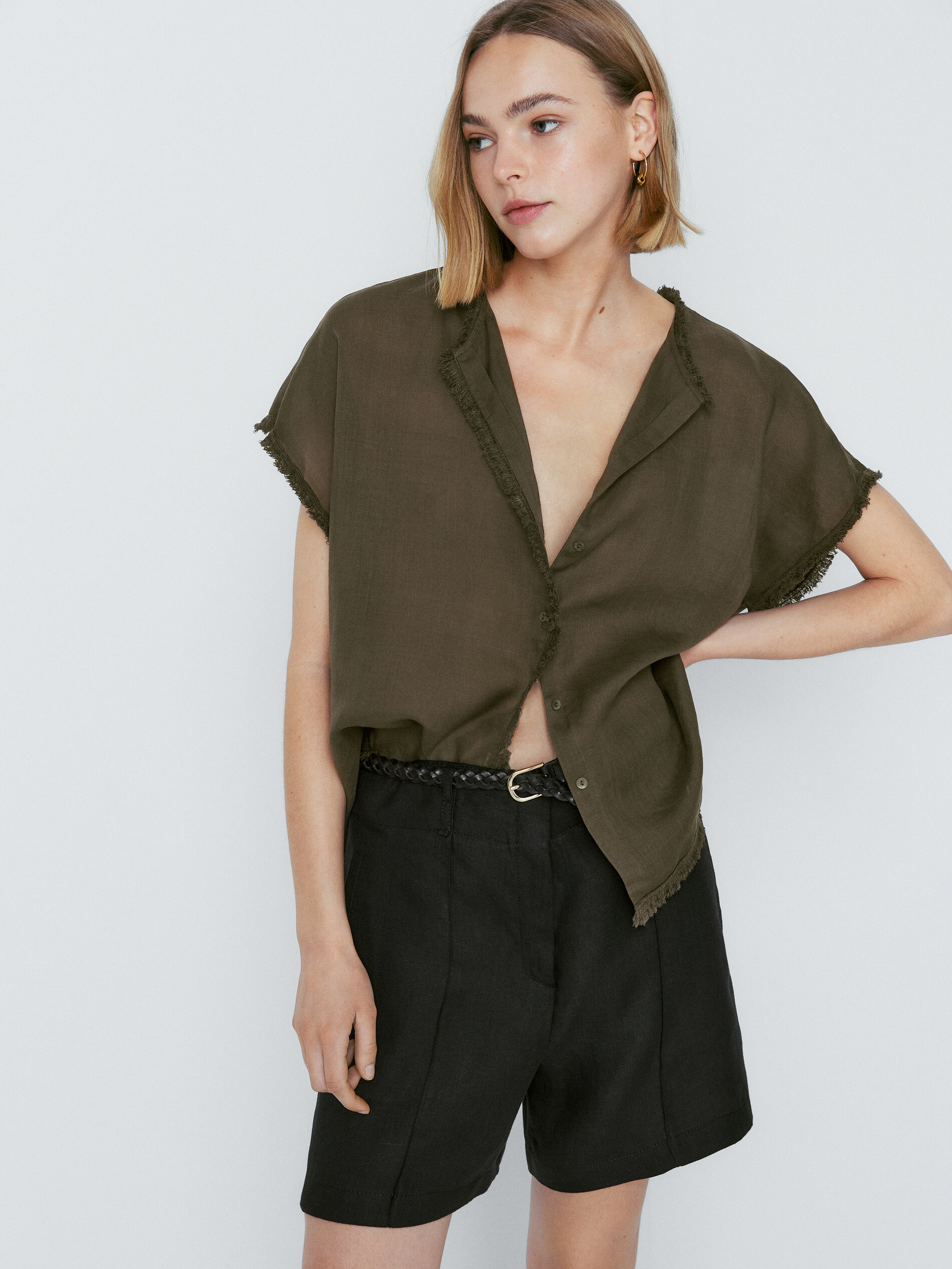 Camisa manga corta detalle desflecado - VERDE OSCURO