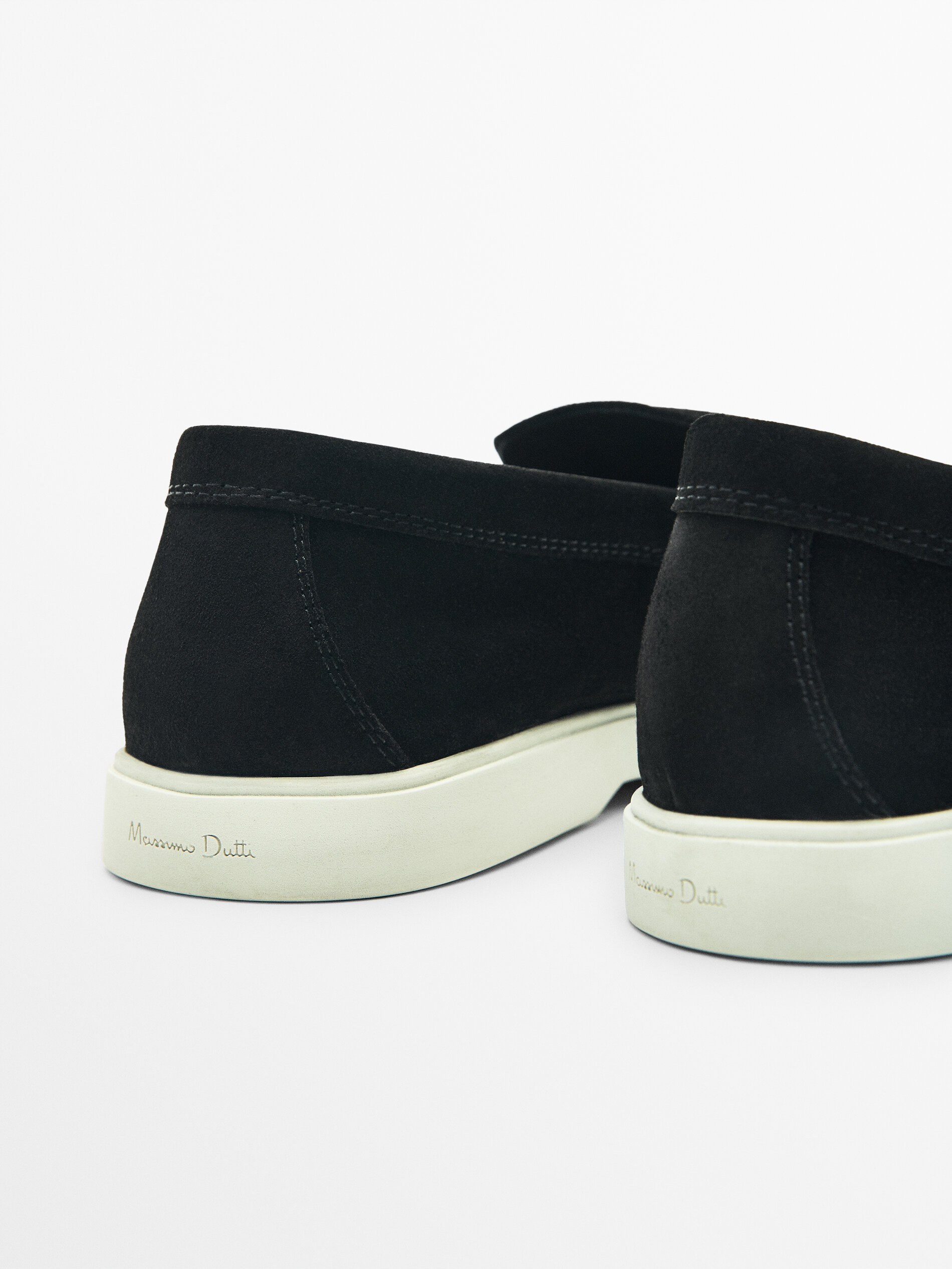 MOCASÍN PIEL SERRAJE - NEGRO