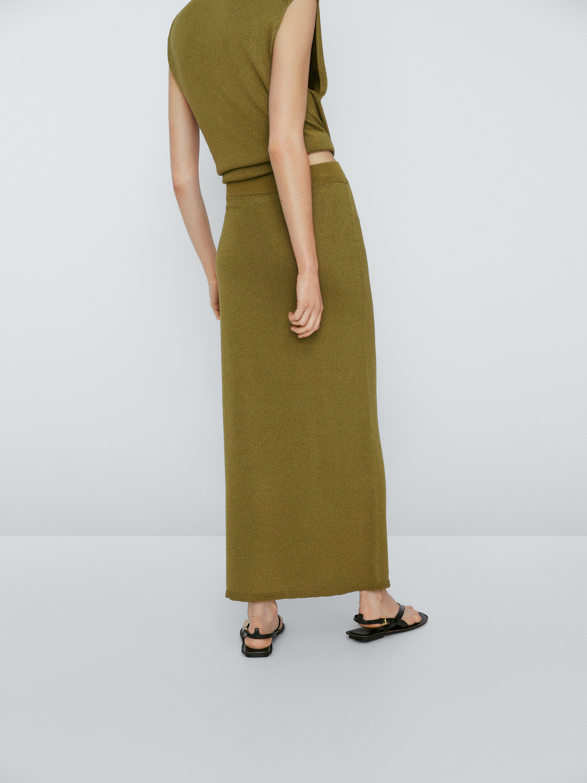 Falda punto nudo lateral - OLIVA