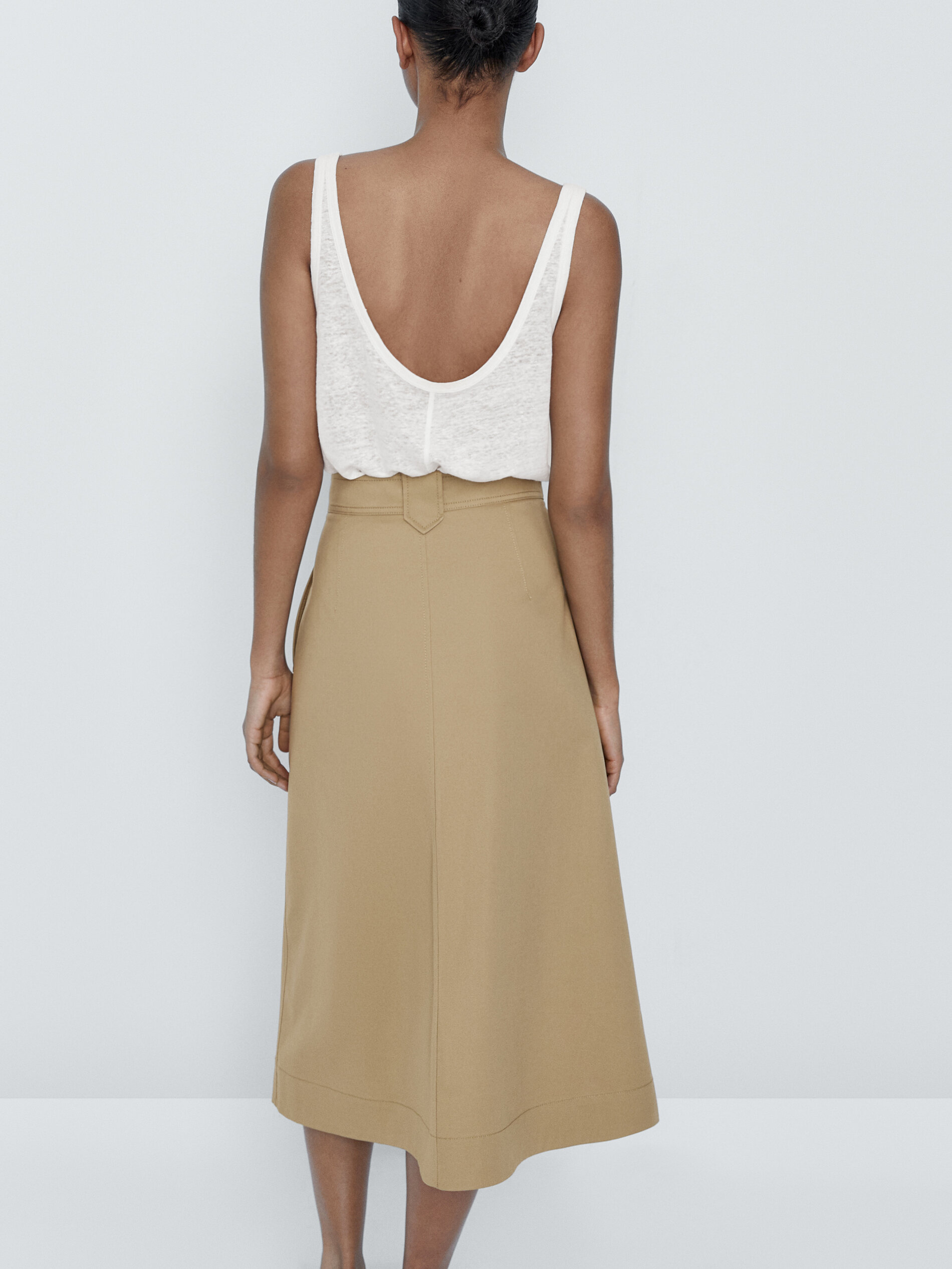 Falda midi botones contraste - BEIGE