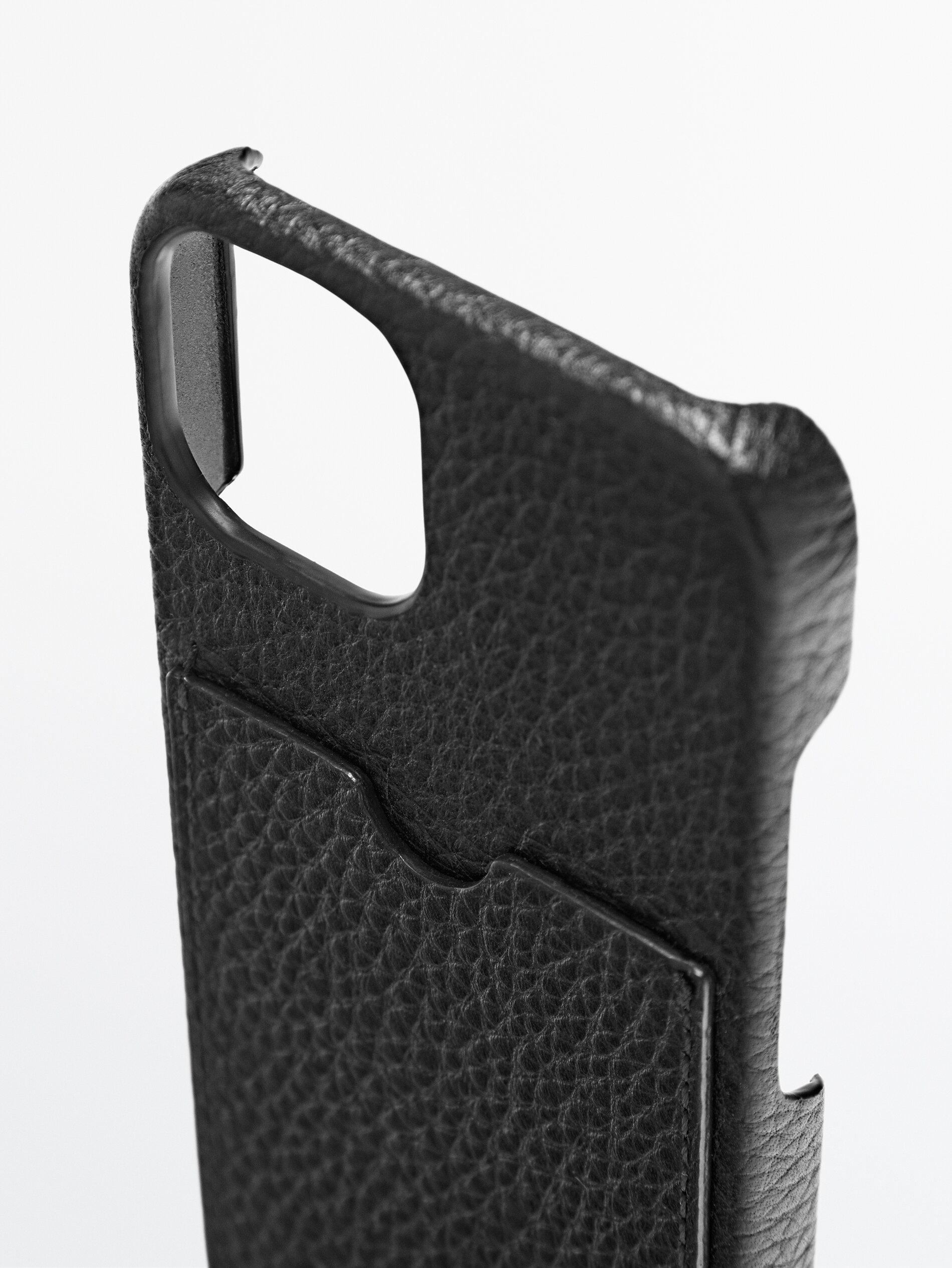 Funda iphone 13 piel abatanada tarjetero - NEGRO