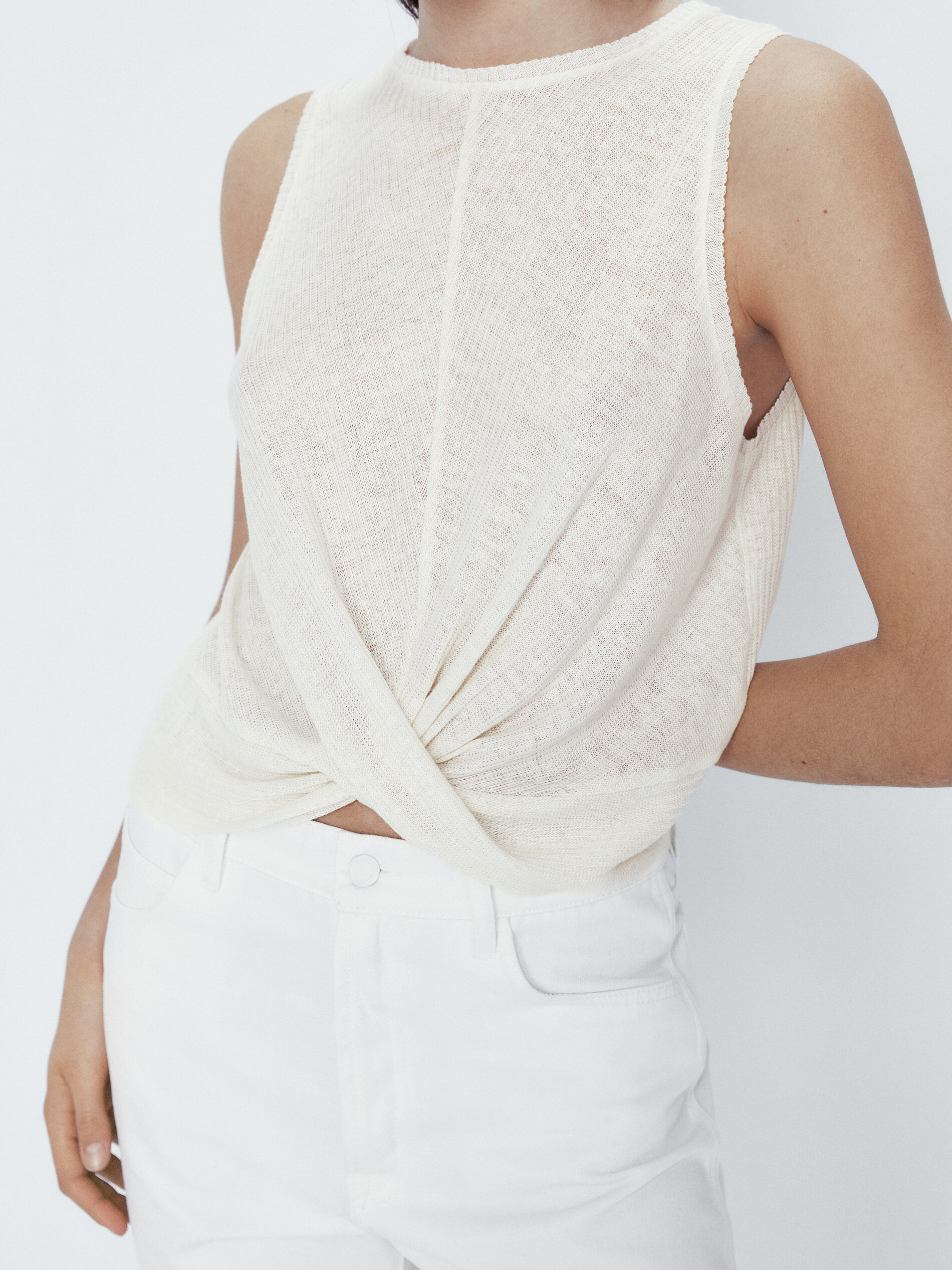 Top lino detalle frunces - CRUDO