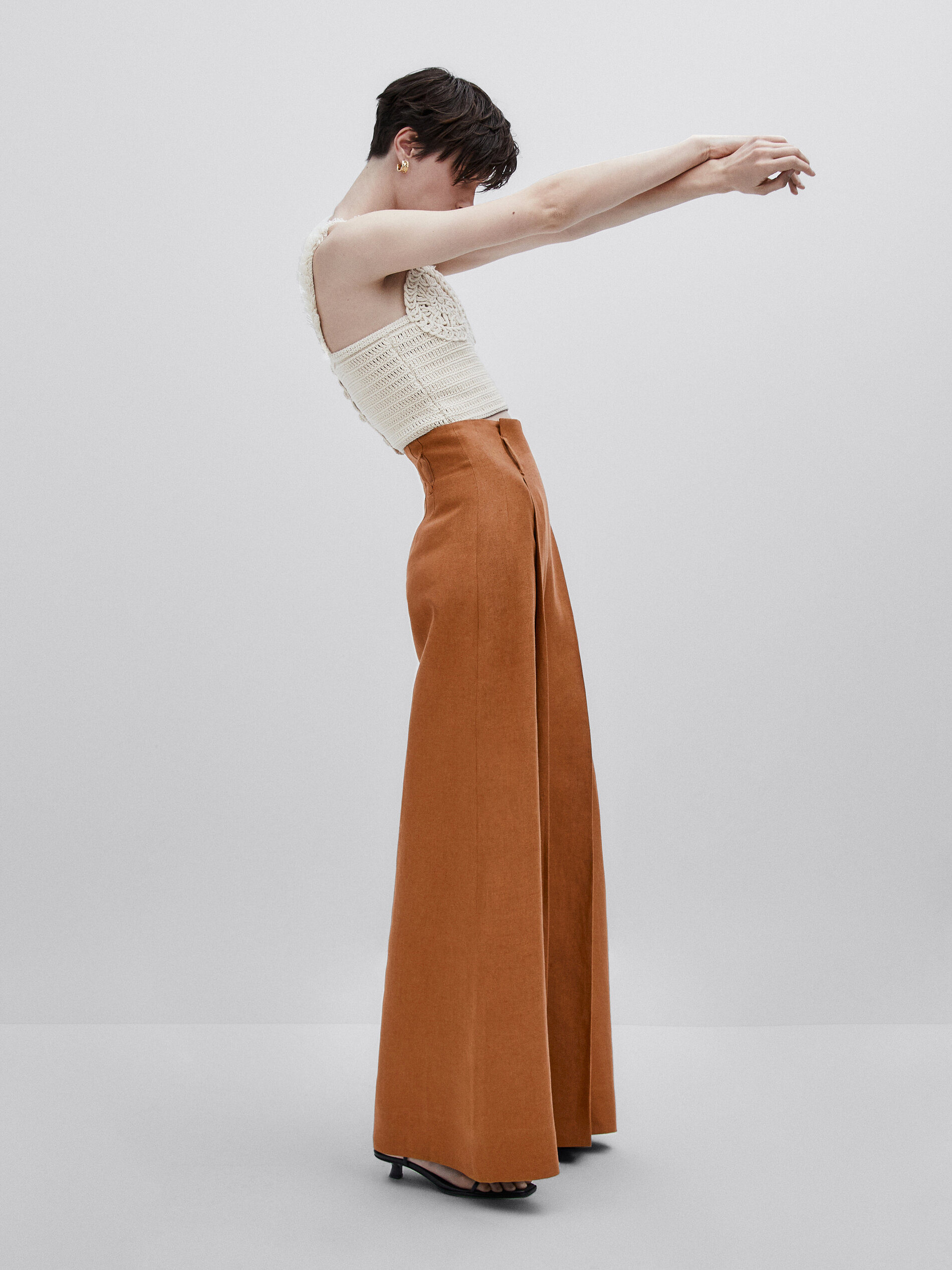 Pantalón lino paperbag -Studio - CAMEL