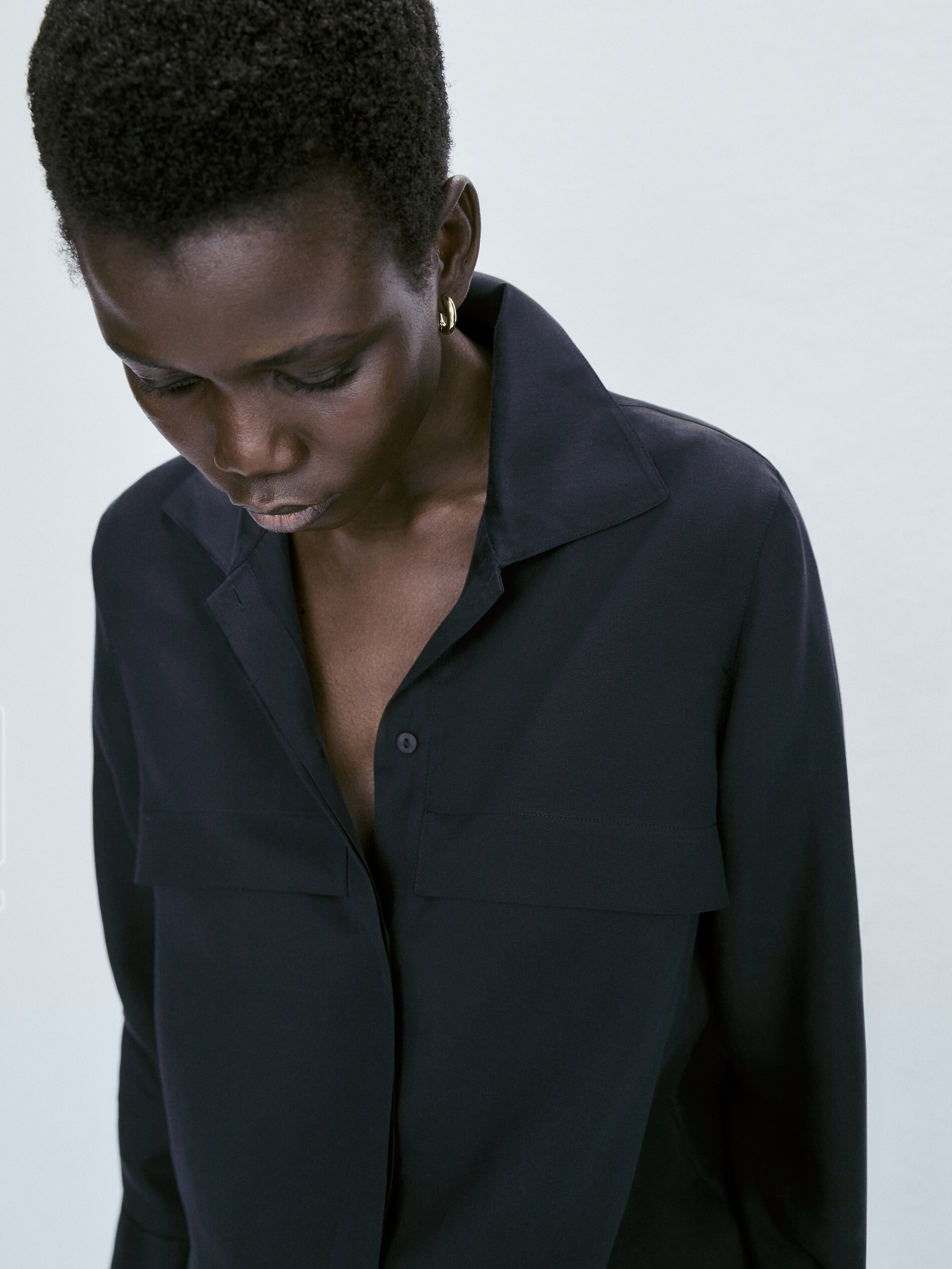 Camisa fluida bolsillos - AZUL PROFUNDO