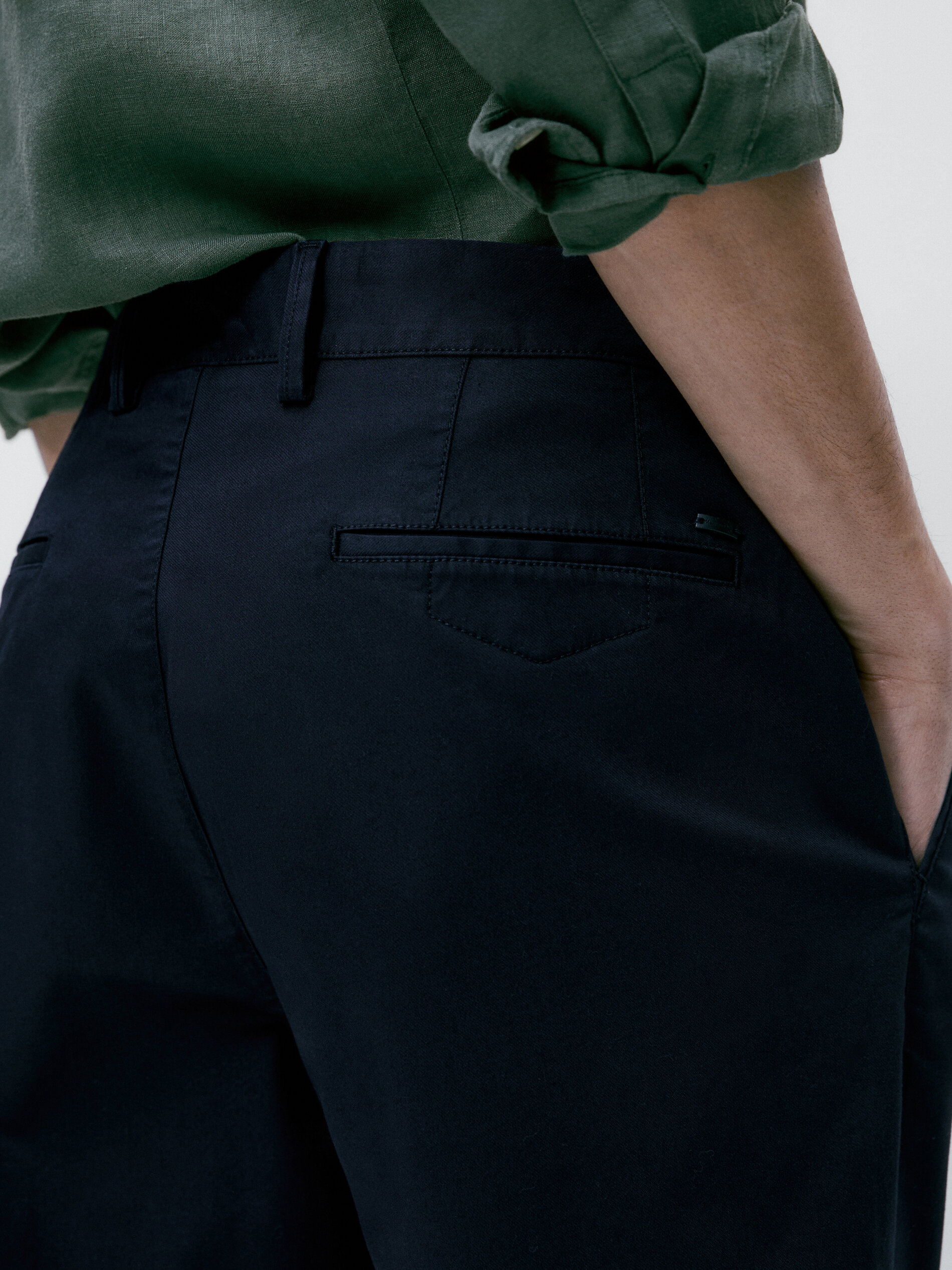 Pantalón chino tricotina tapered fit - AZUL MARINO