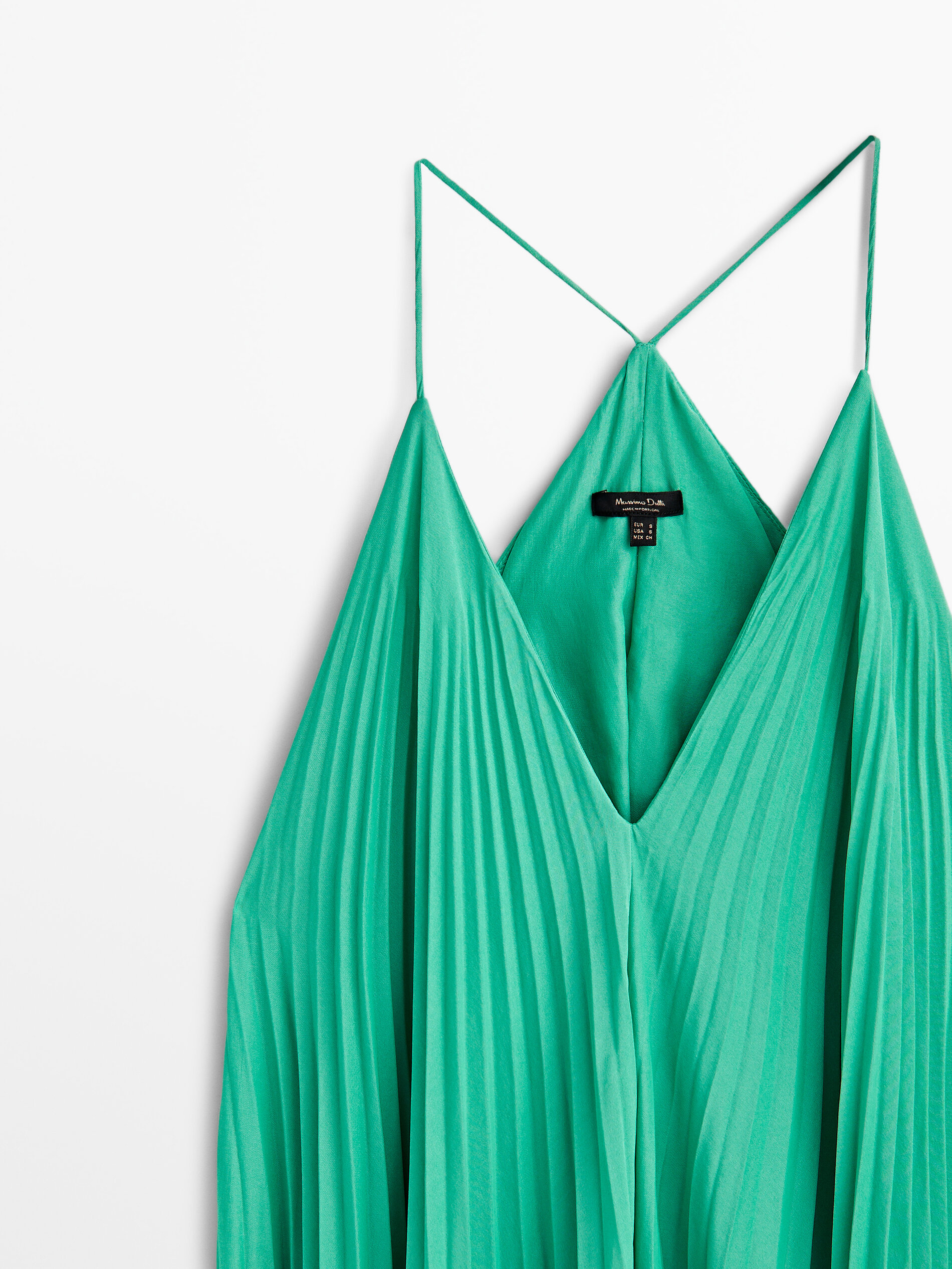 Vestido plisado escote pico - TURQ.OSCU