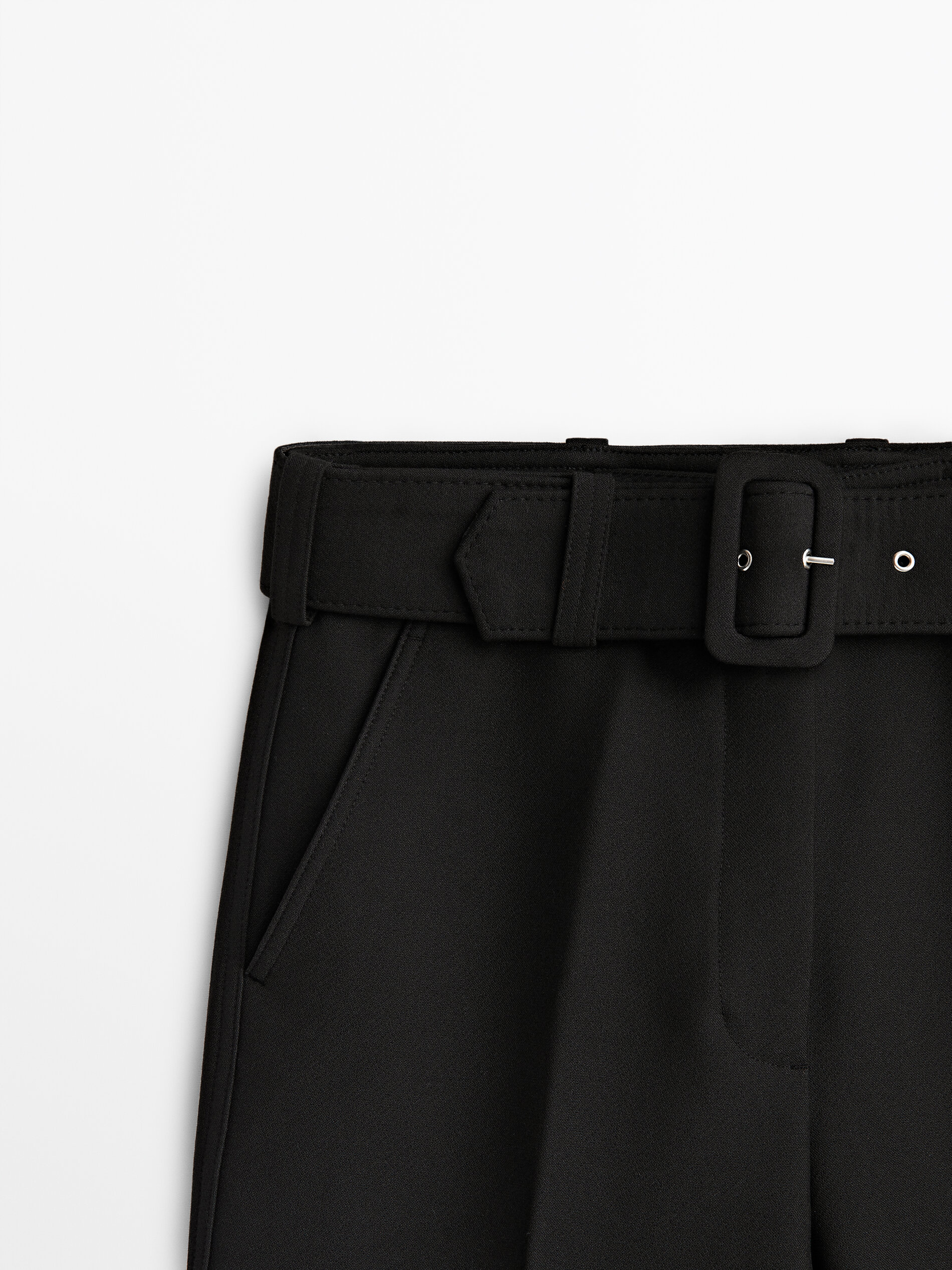 Pantalón tiro alto recto cinturón - NEGRO