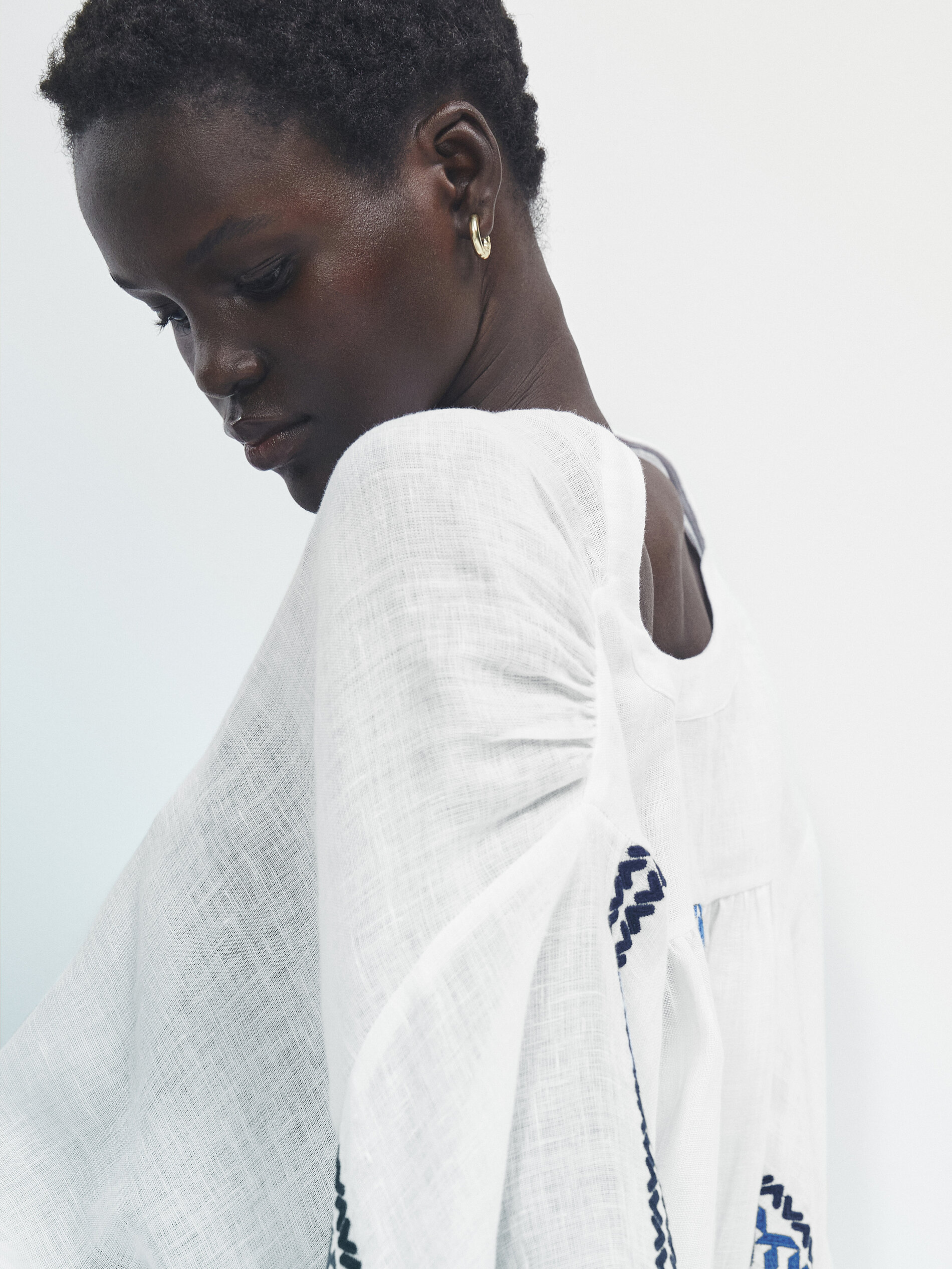 Camisa lino bordados - BLANCO