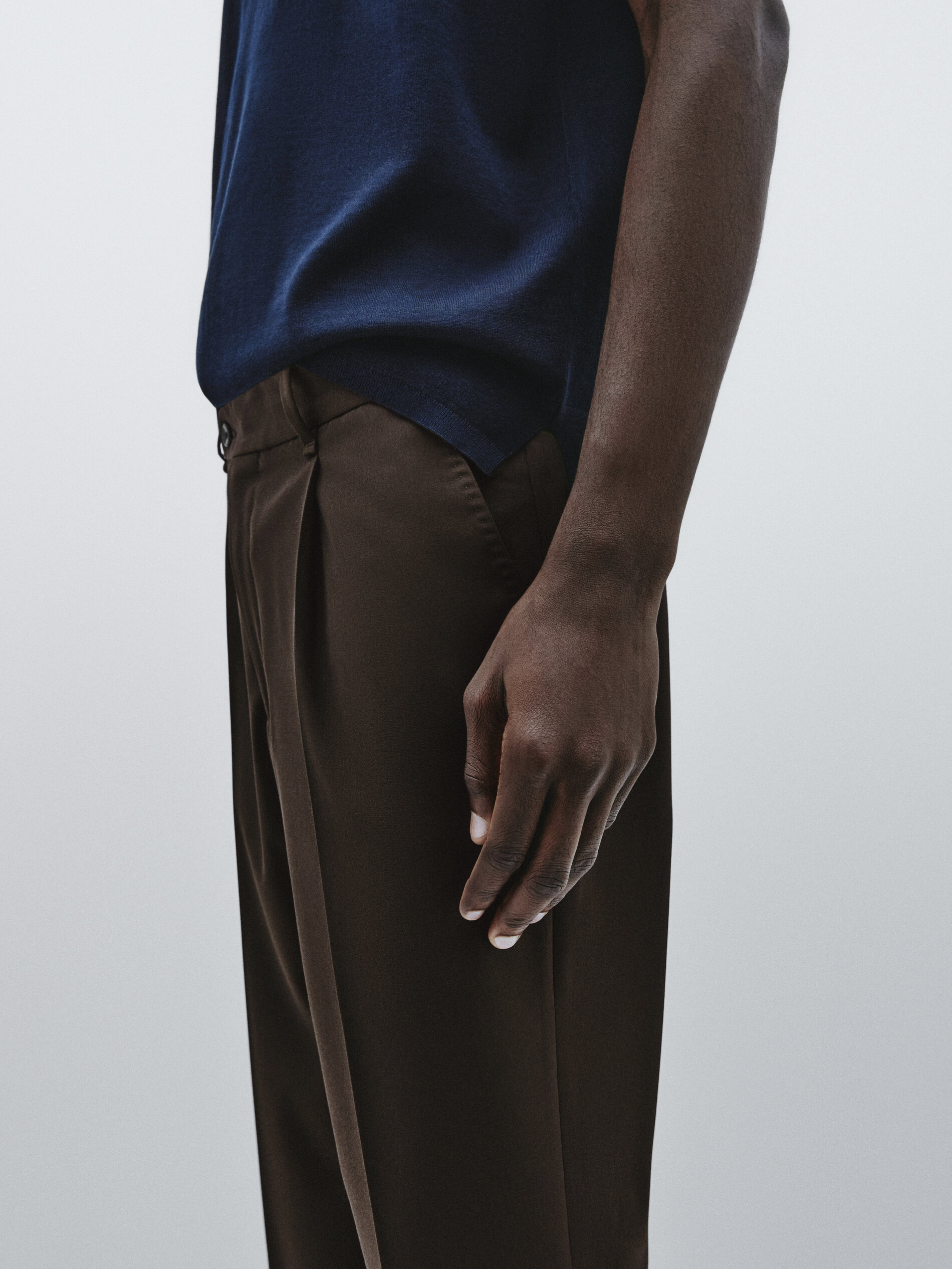Pantalón lana técnica marrón -Studio - Chocolate