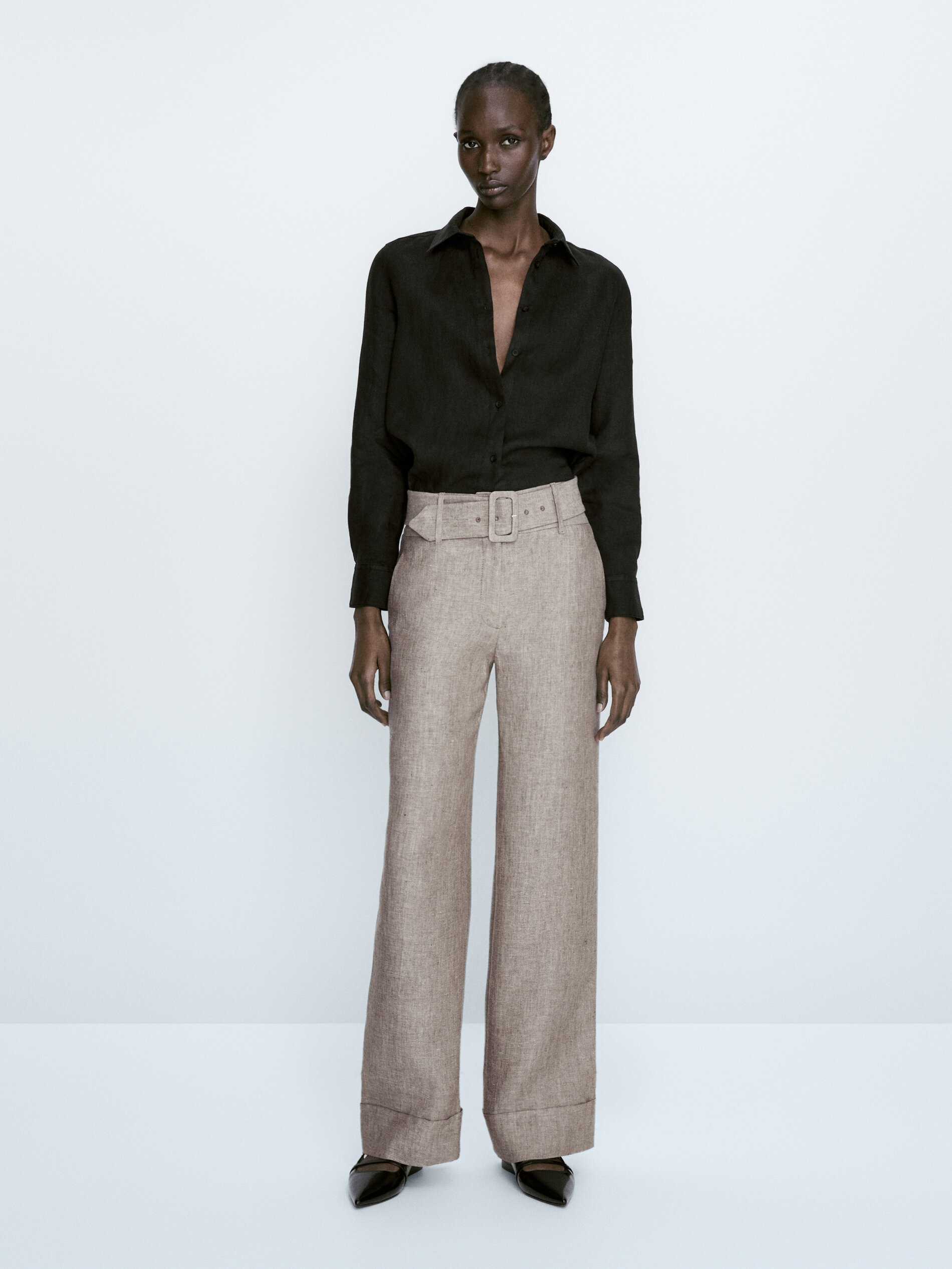 Pantalón lino cinturón - MARRÓN