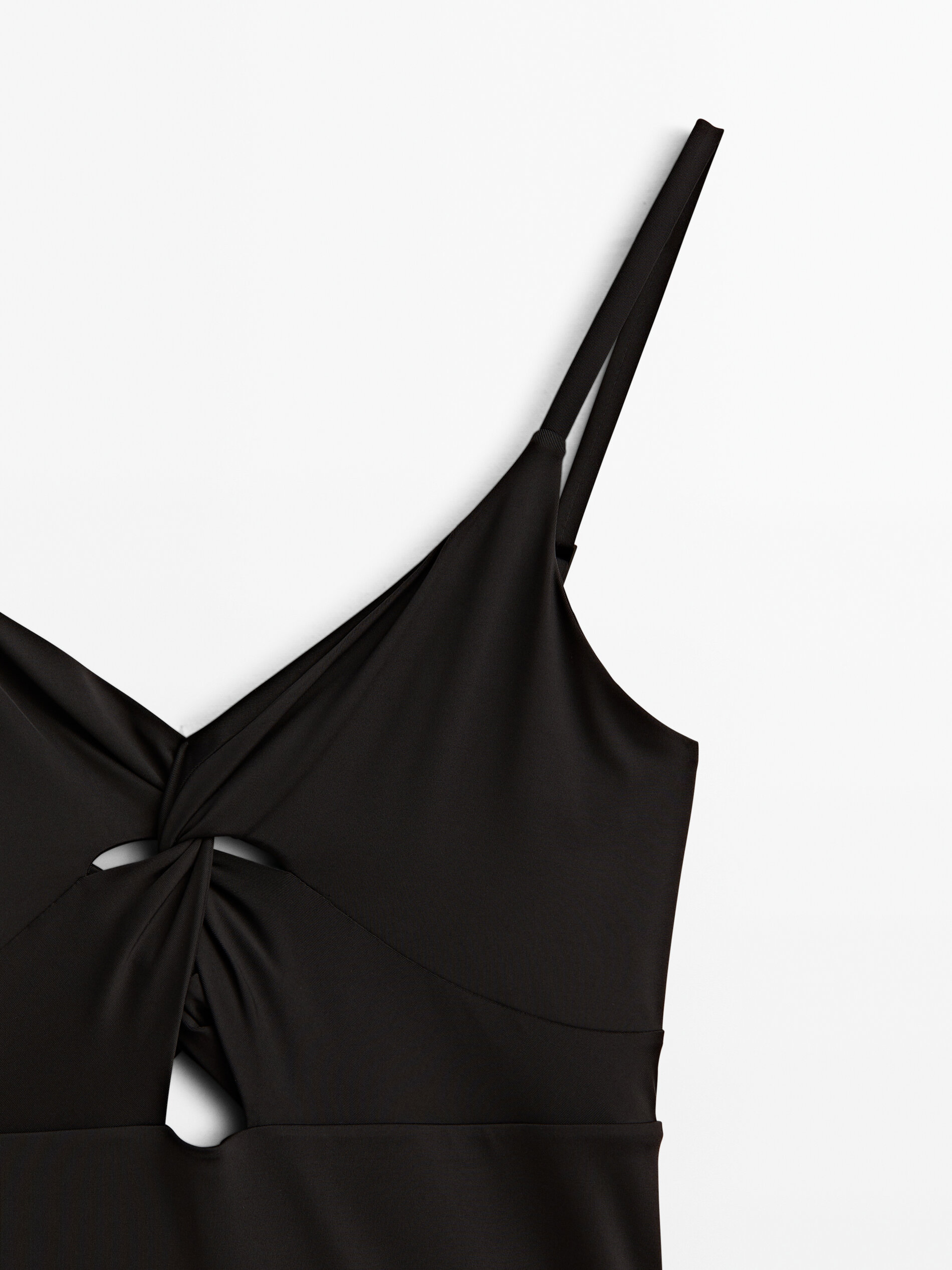 Bañador liso escote cruzado - NEGRO