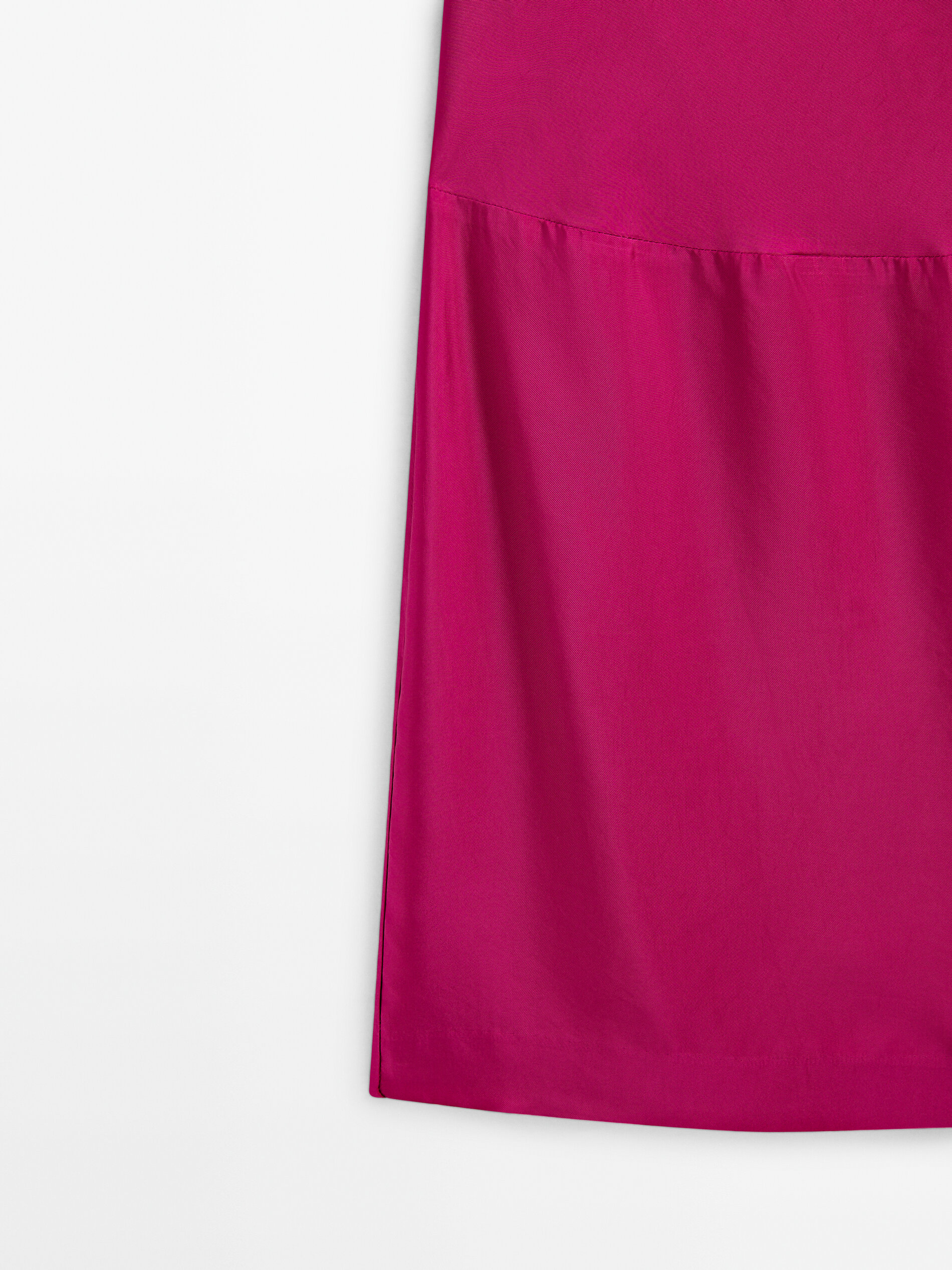 Vestido corto asimétrico -Studio - FUCSIA