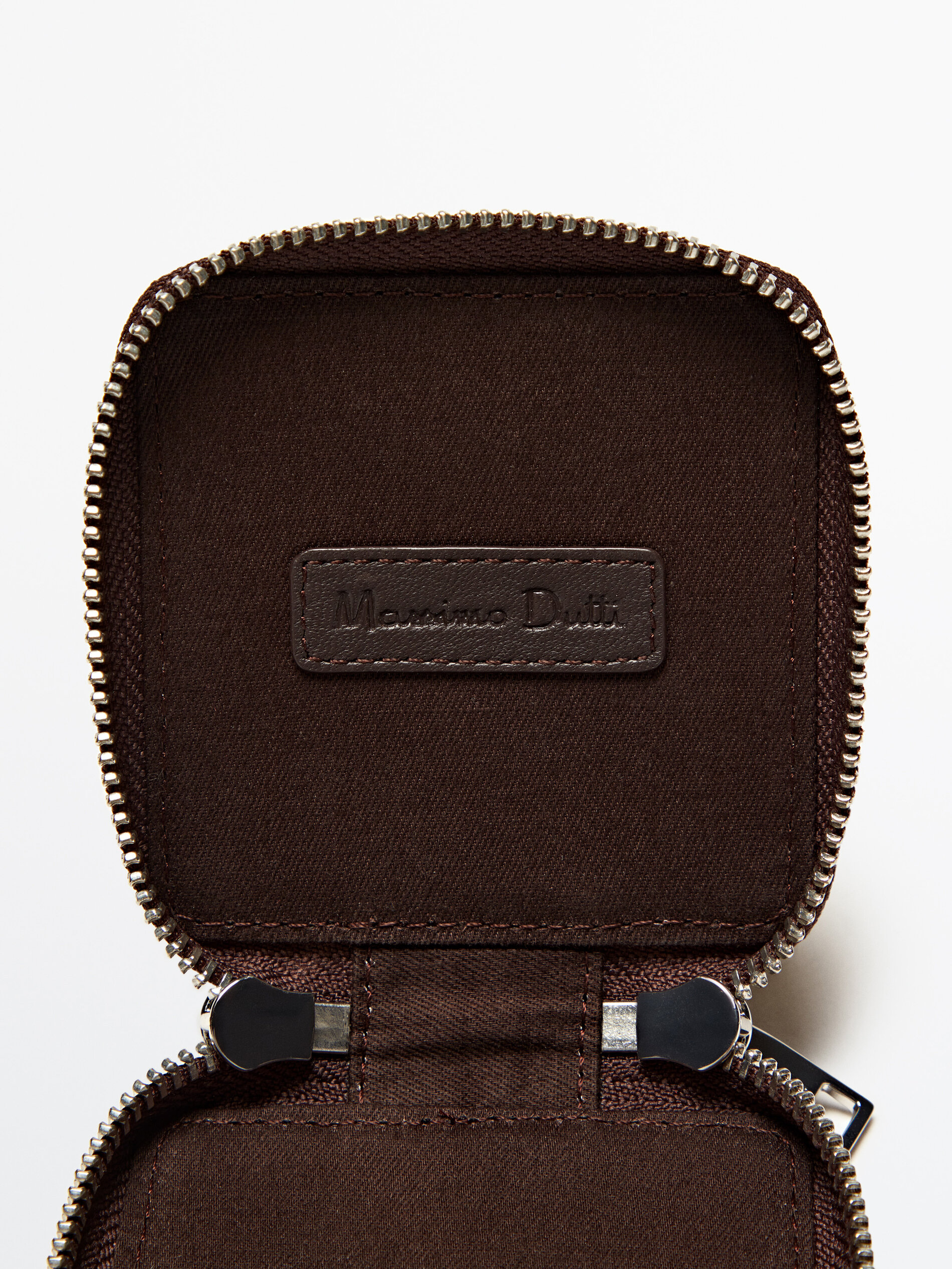 Cartera cremallera piel cuadrada - MARRÓN